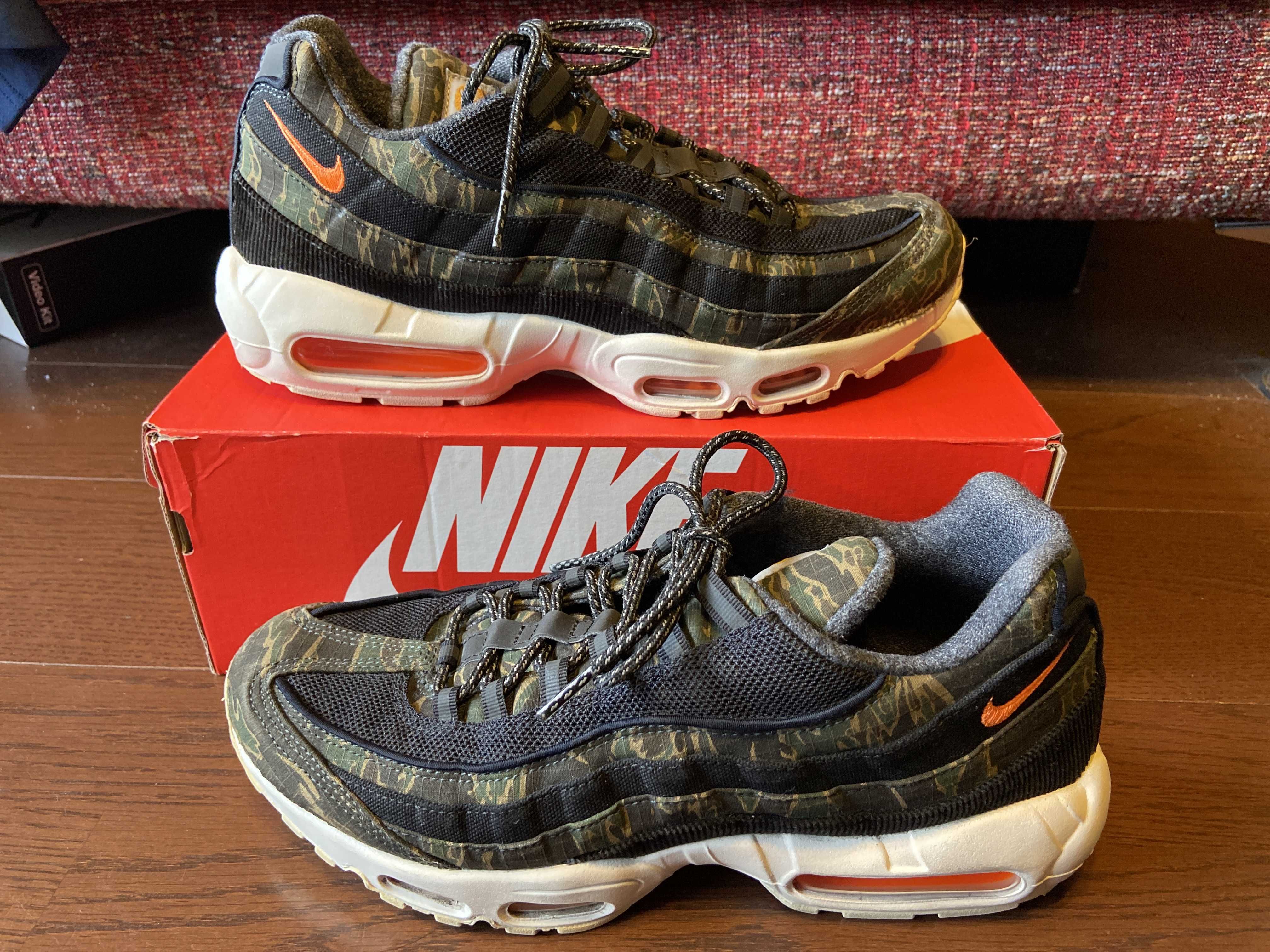 Carharte WIP × Nike Air Max 95 "Black/Sail/Total Orange"