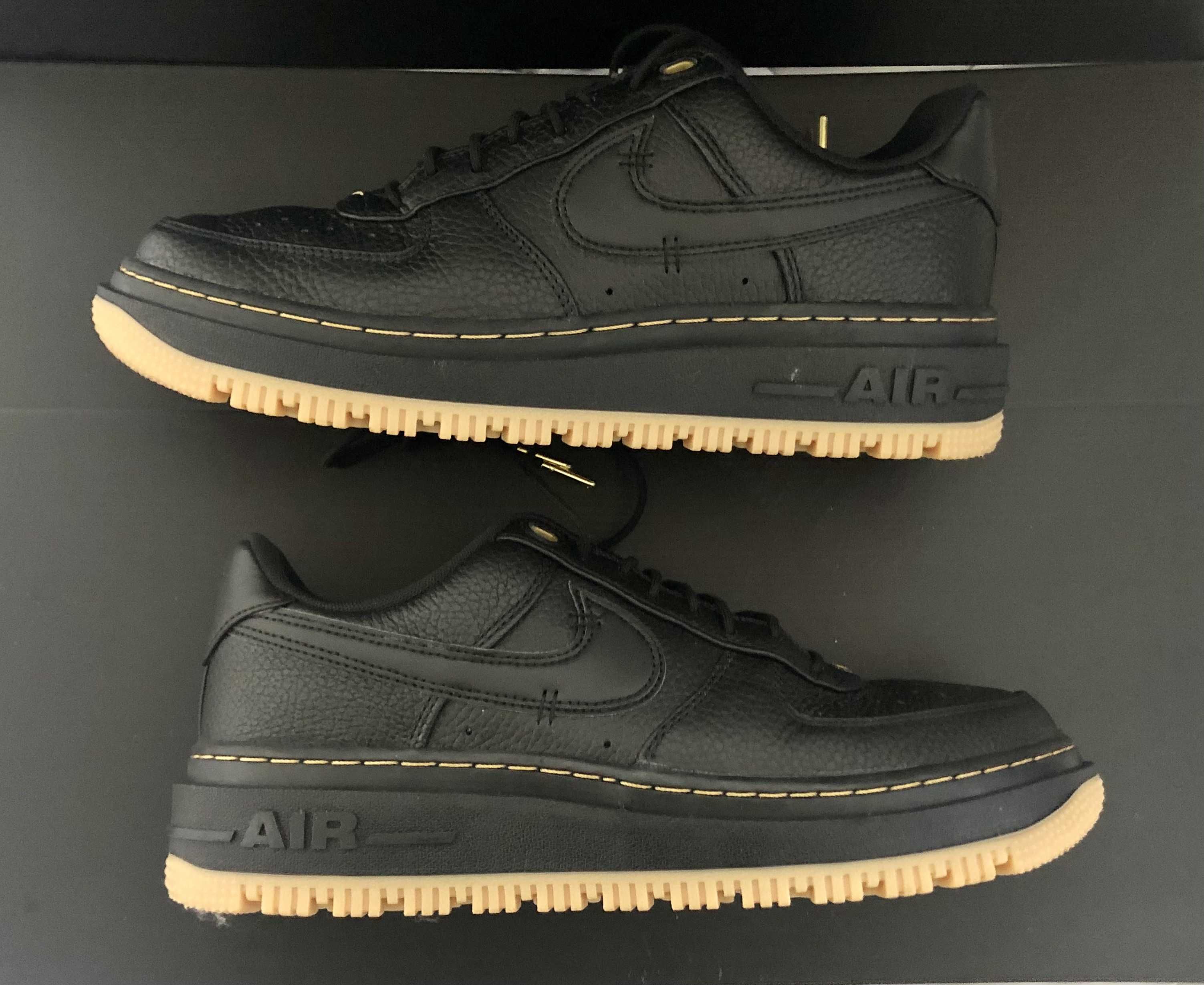 Nike Air Force1 Low Luxe "Black"