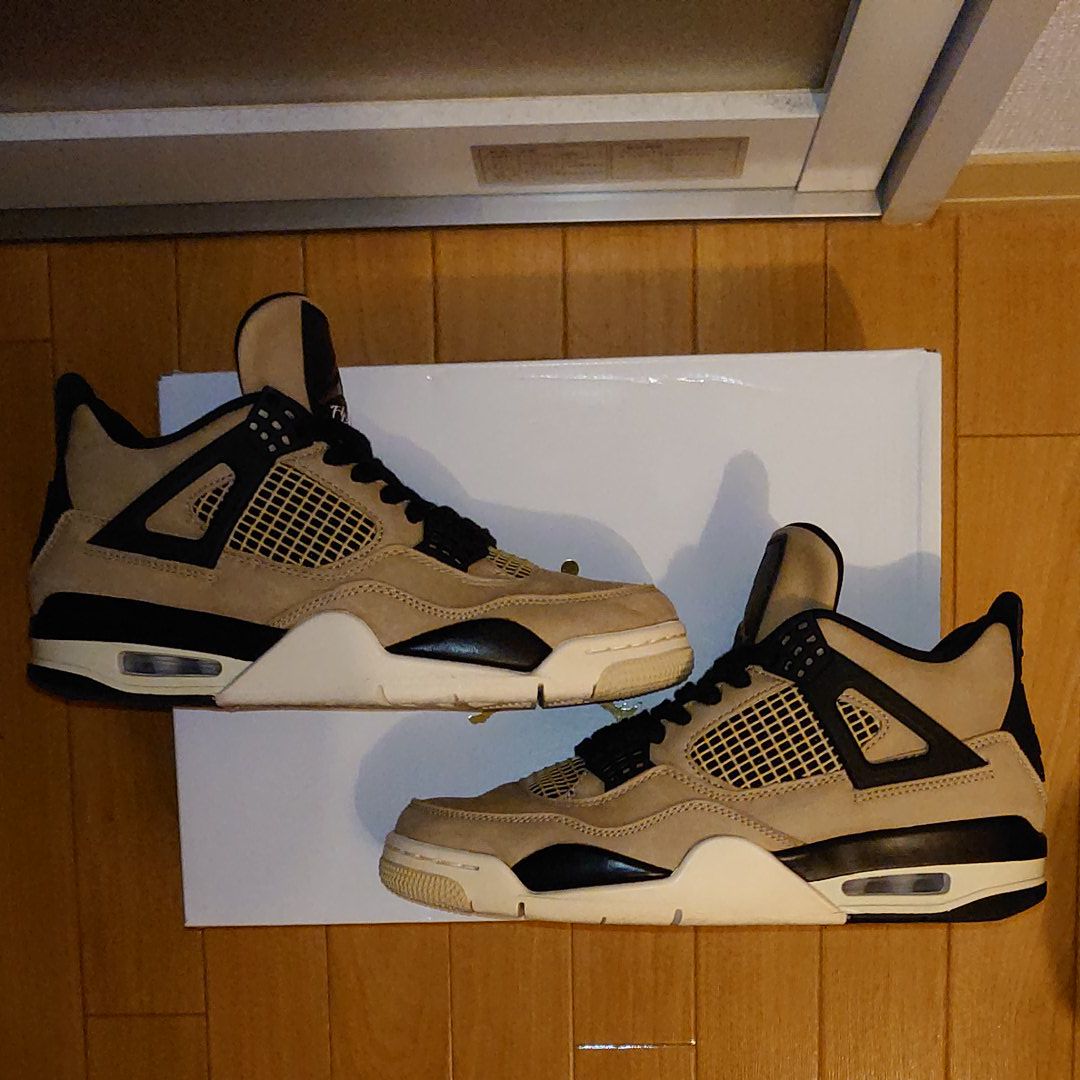 Nike Women's Air Jordan 4 "Mushroom"