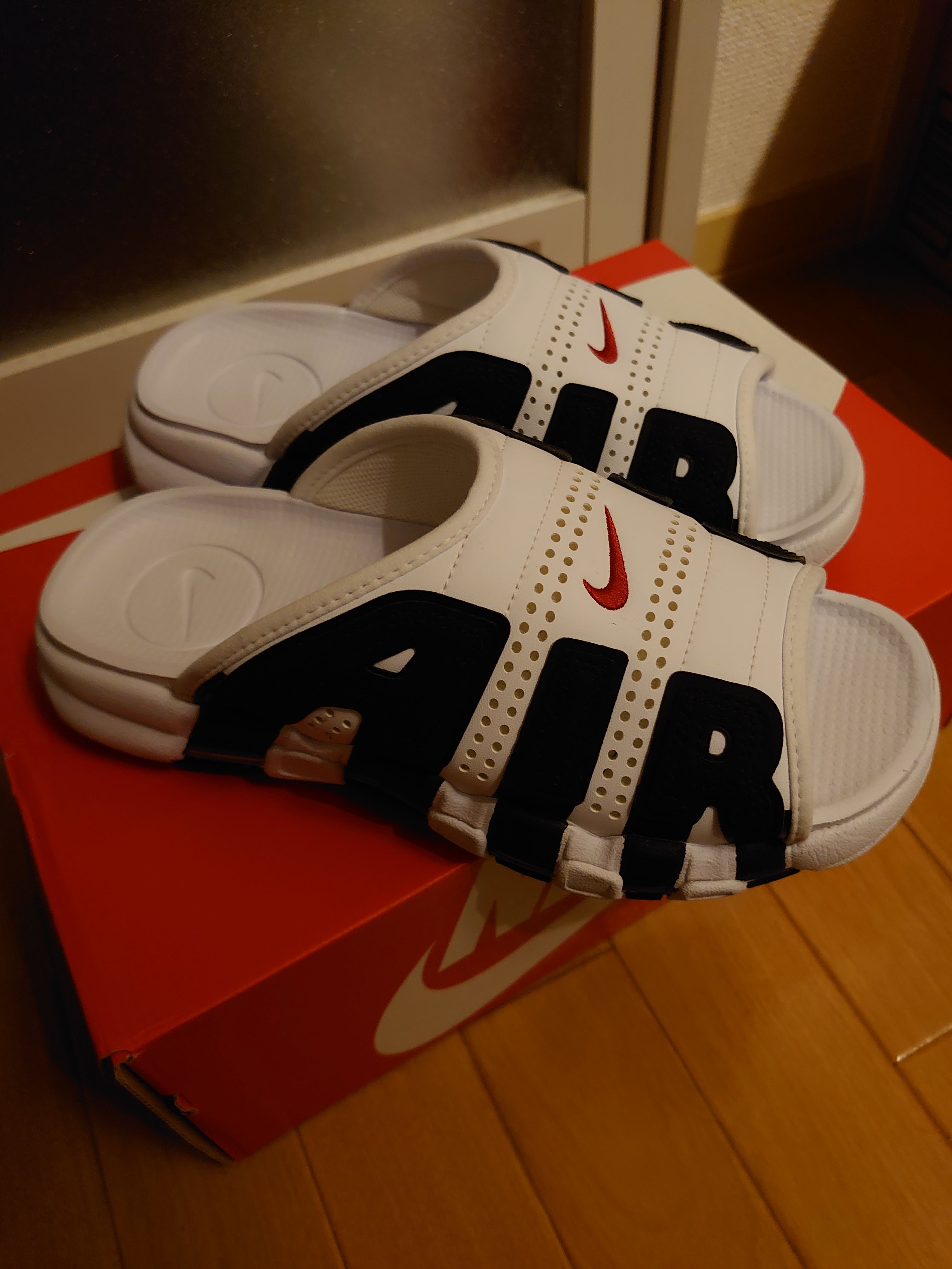 Nike Air More Uptempo Slide "White and Black"