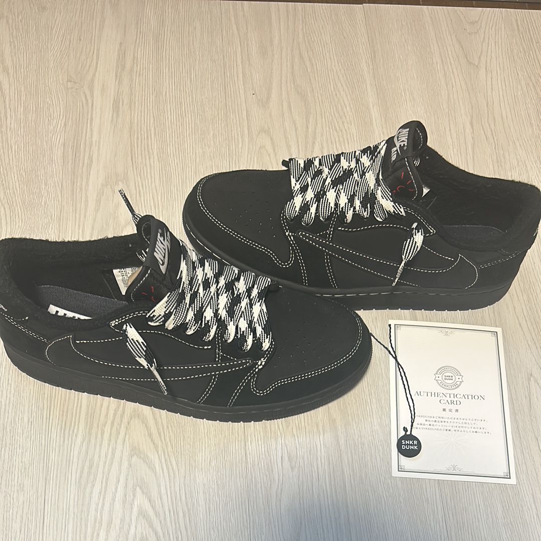Travis Scott × Nike Air Jordan 1 Low OG SP "Black Phantom"