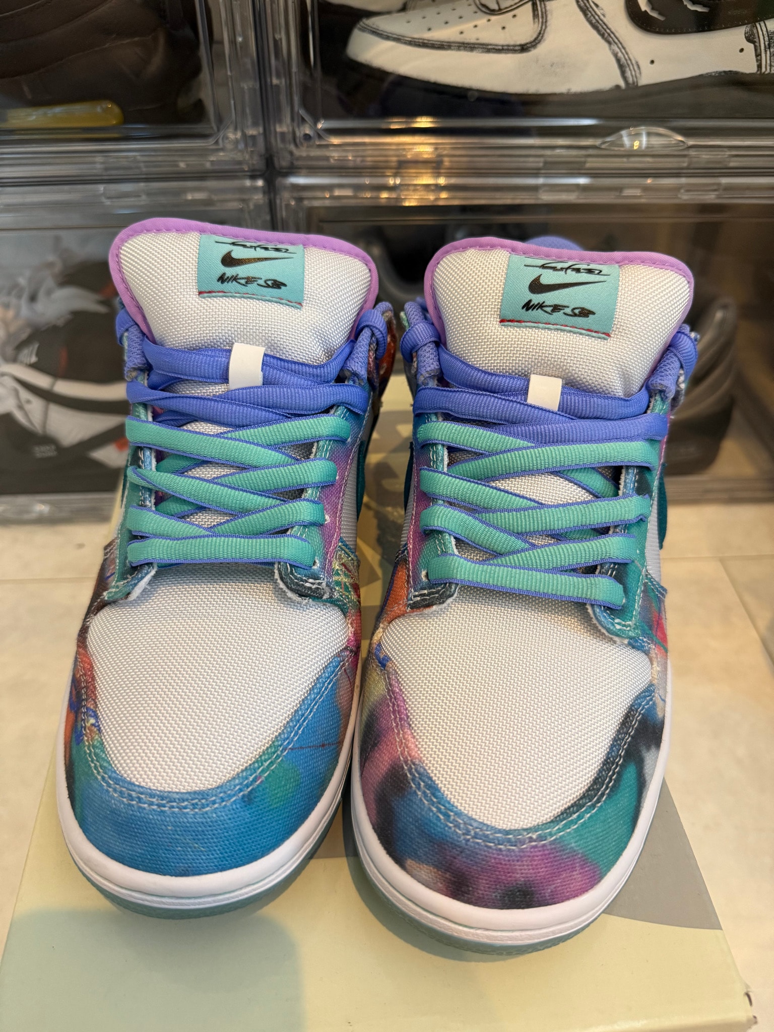 Futura × Nike SB Dunk Low "White and Geode Teal"