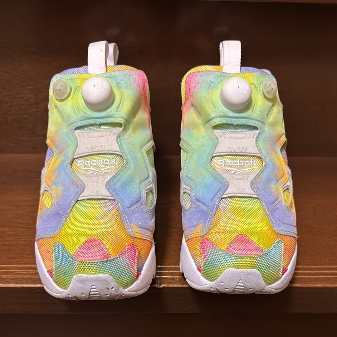 リーボック インスタポンプフューリー OG "ホワイト/マルチカラー"