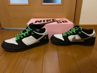 STAPLE × Nike SB Dunk Low "Pigeon Black/White"