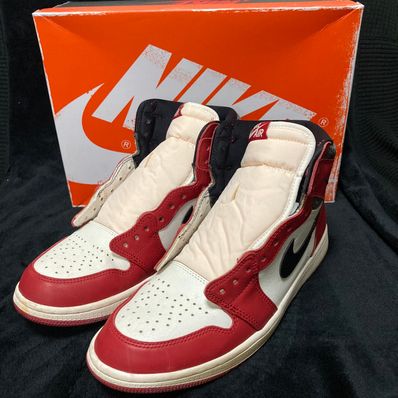Nike Air Jordan 1 High OG "Lost & Found/Chicago"