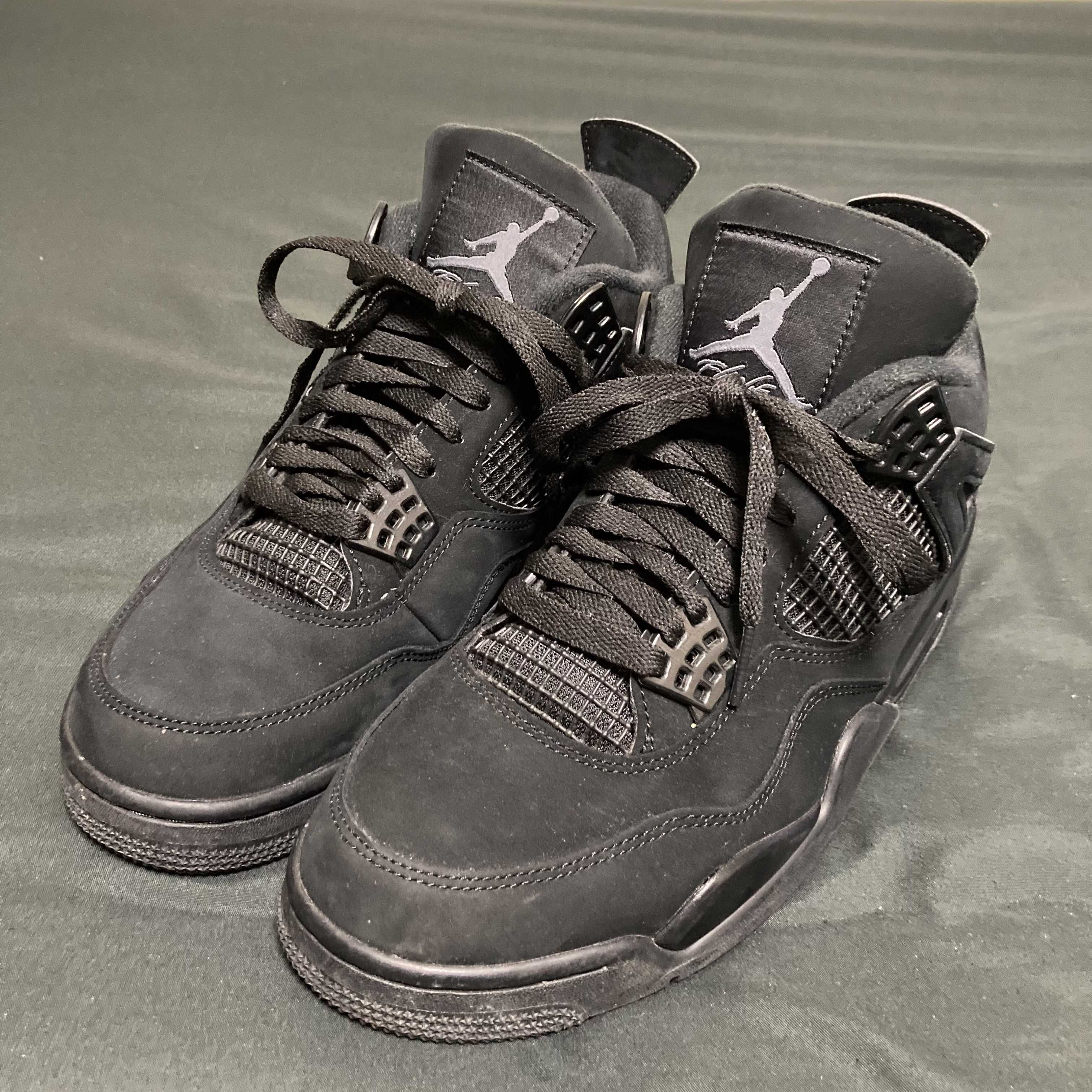 Nike Air Jordan 4 "Black Cat"