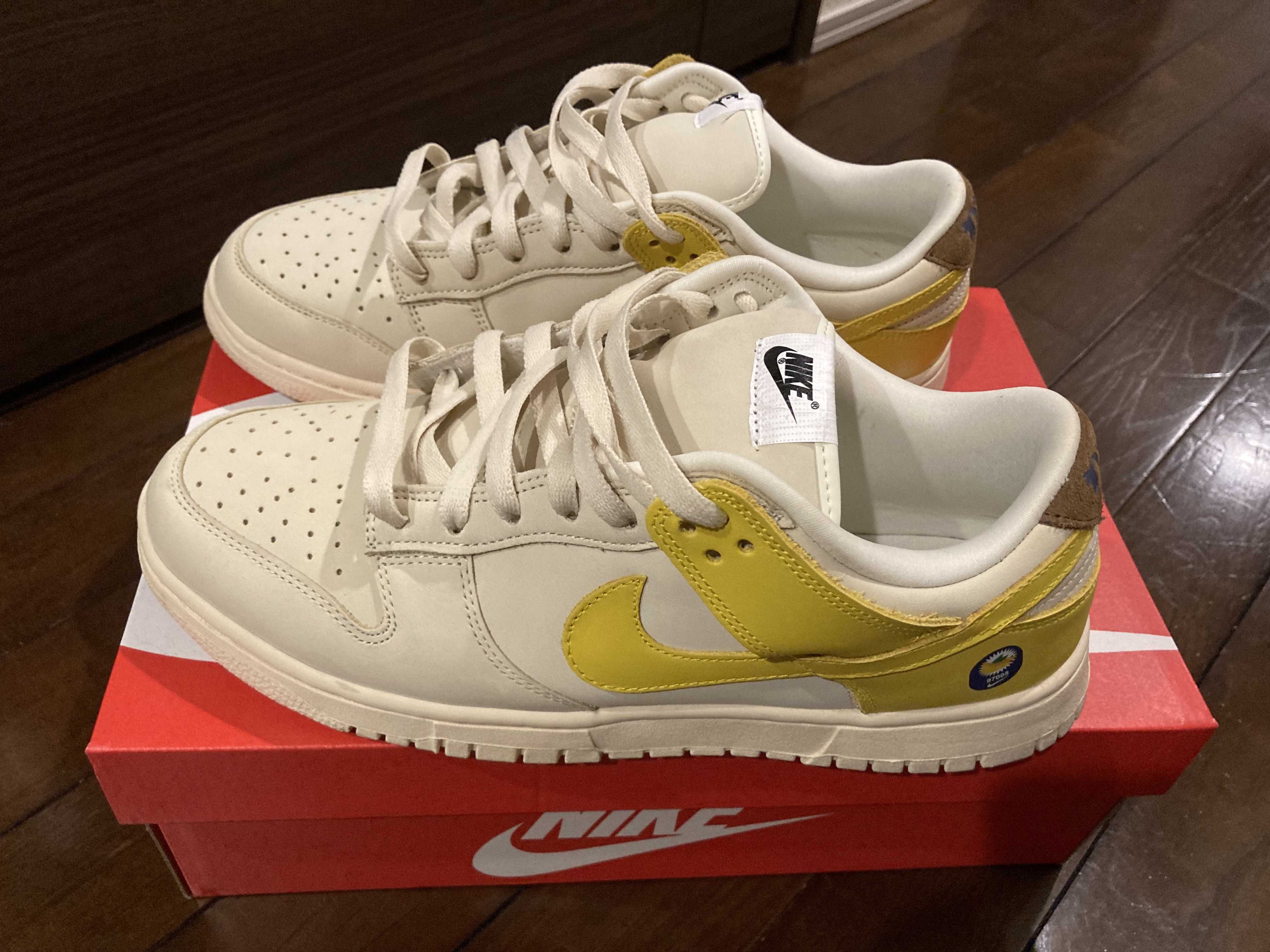 Nike Women's Dunk Low "Banana"