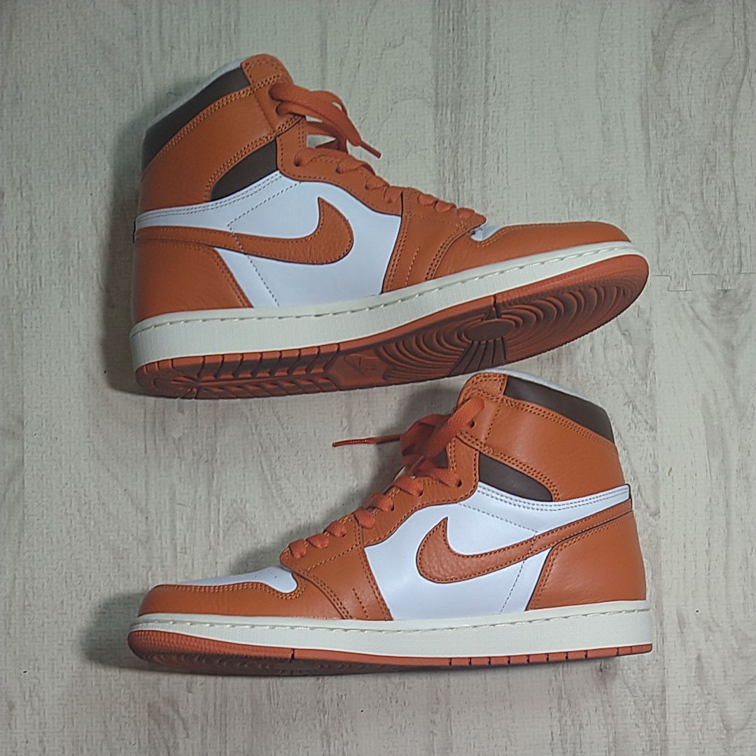 Nike Women's Air Jordan 1 High OG "Starfish"