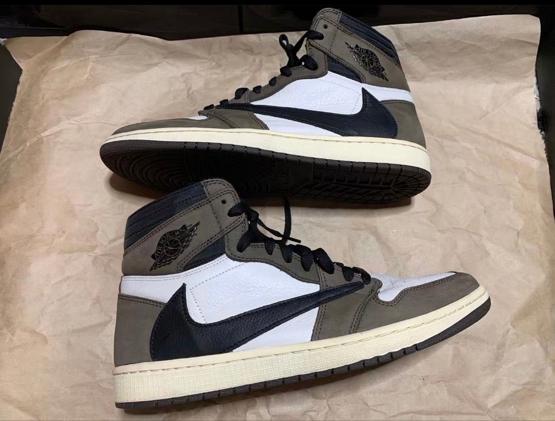 Travis Scott × Nike Air Jordan 1 Retro High OG TS SP "Sail/Dark Mocha"