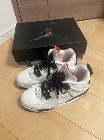 Nike Air Jordan 4 "Flight Club"