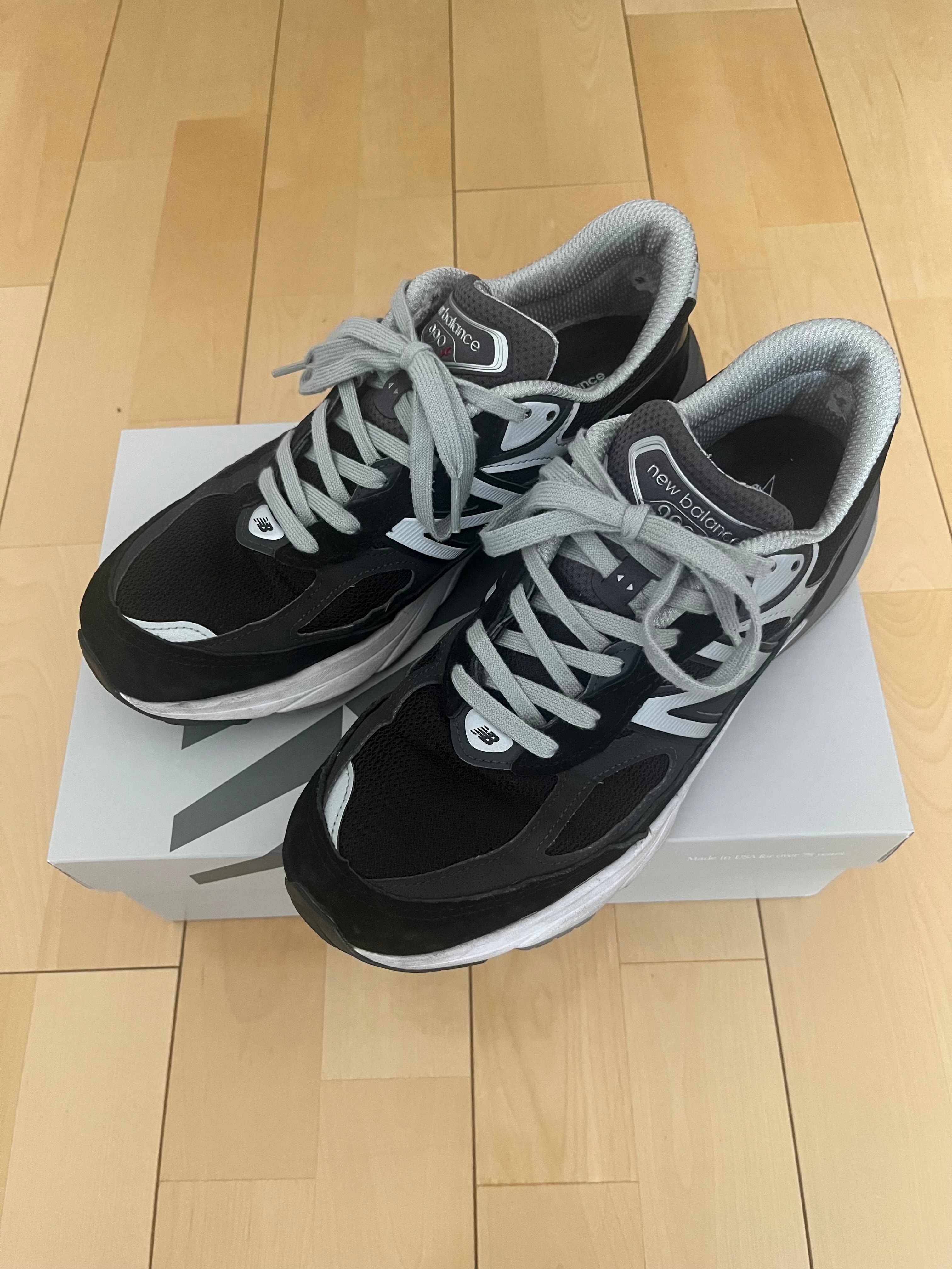New Balance 990V6 "Black" (Heel NB Logo)