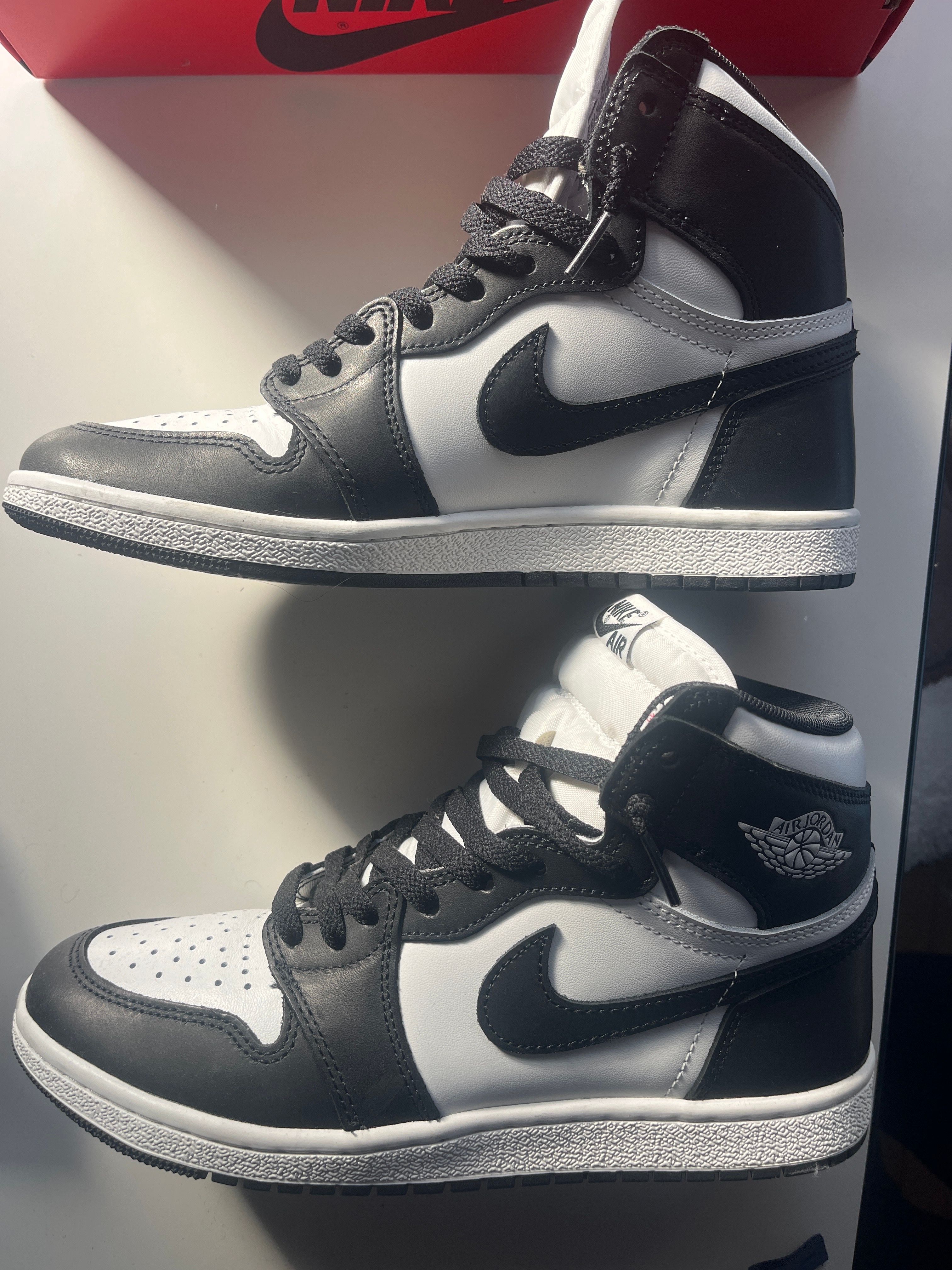 Nike Air Jordan 1 High '85 "Black/White"