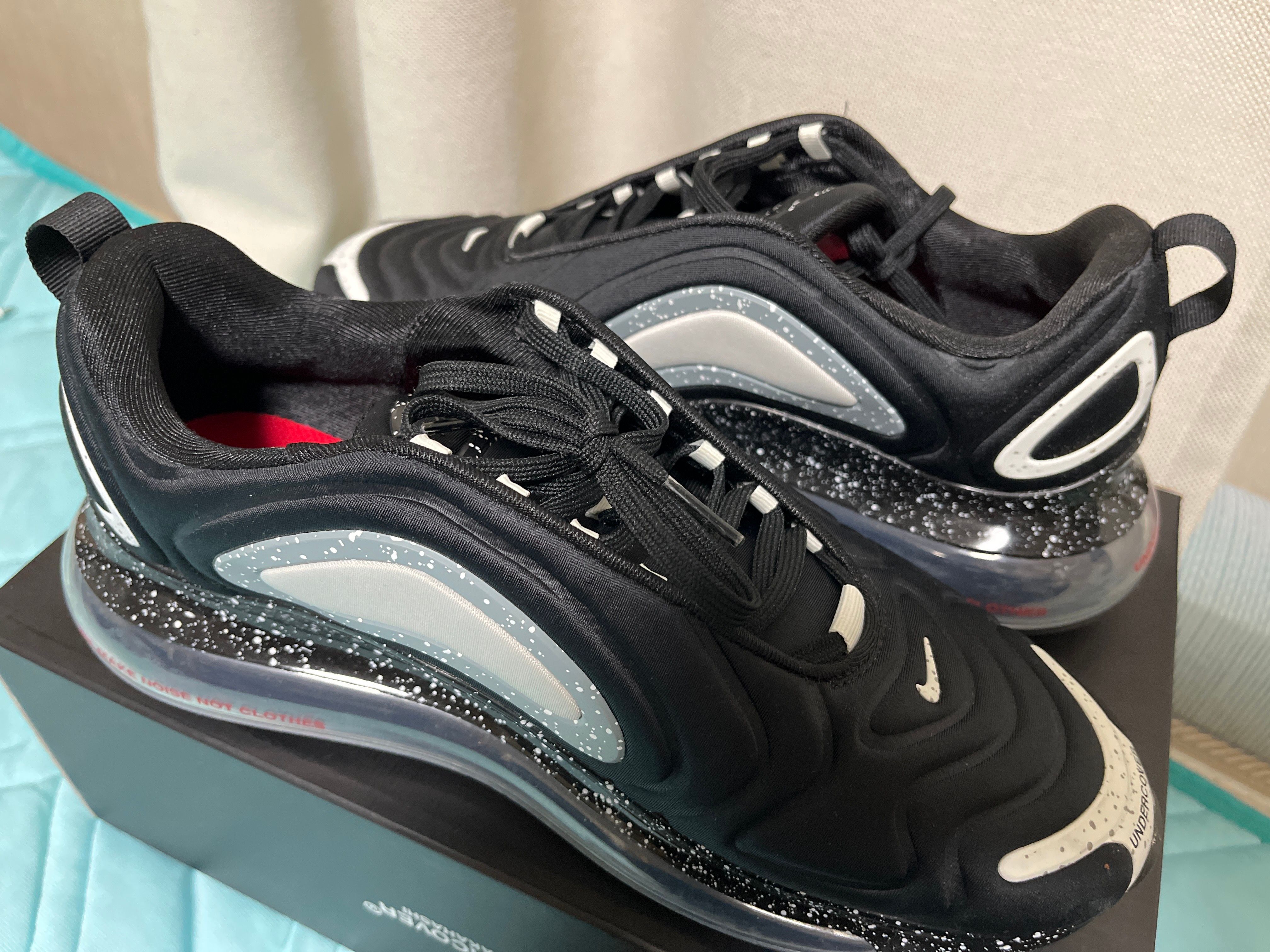 UNDERCOVER × NIKE AIR MAX 720 