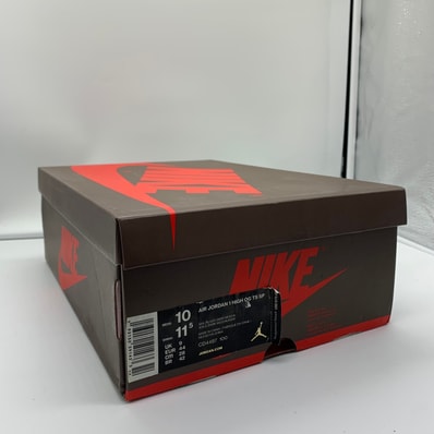 Travis Scott × Nike Air Jordan 1 Retro High OG TS SP "Sail/Dark Mocha"