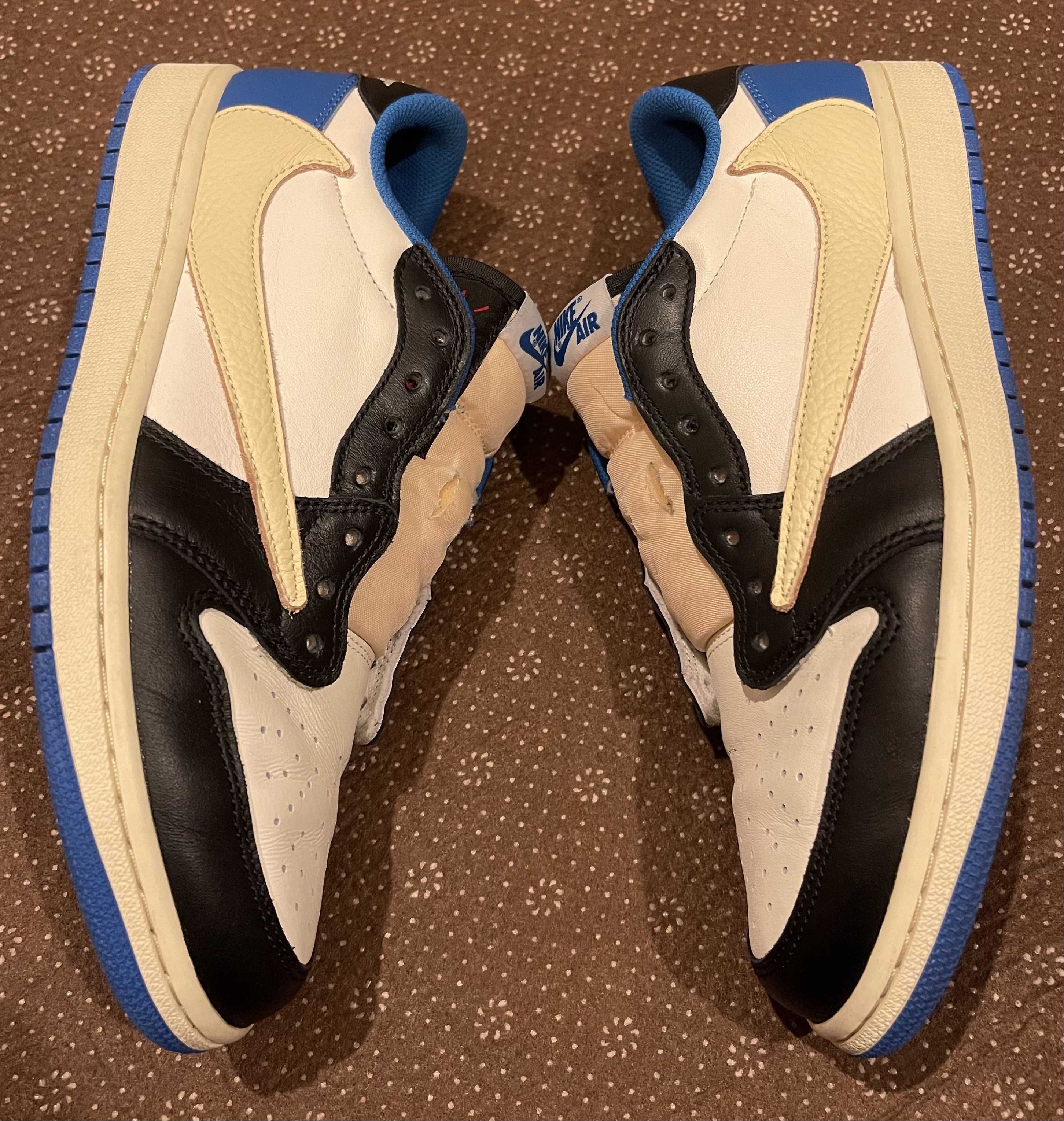 Travis Scott × fragment design × Nike Air Jordan 1 Low OG SP "Military Blue"