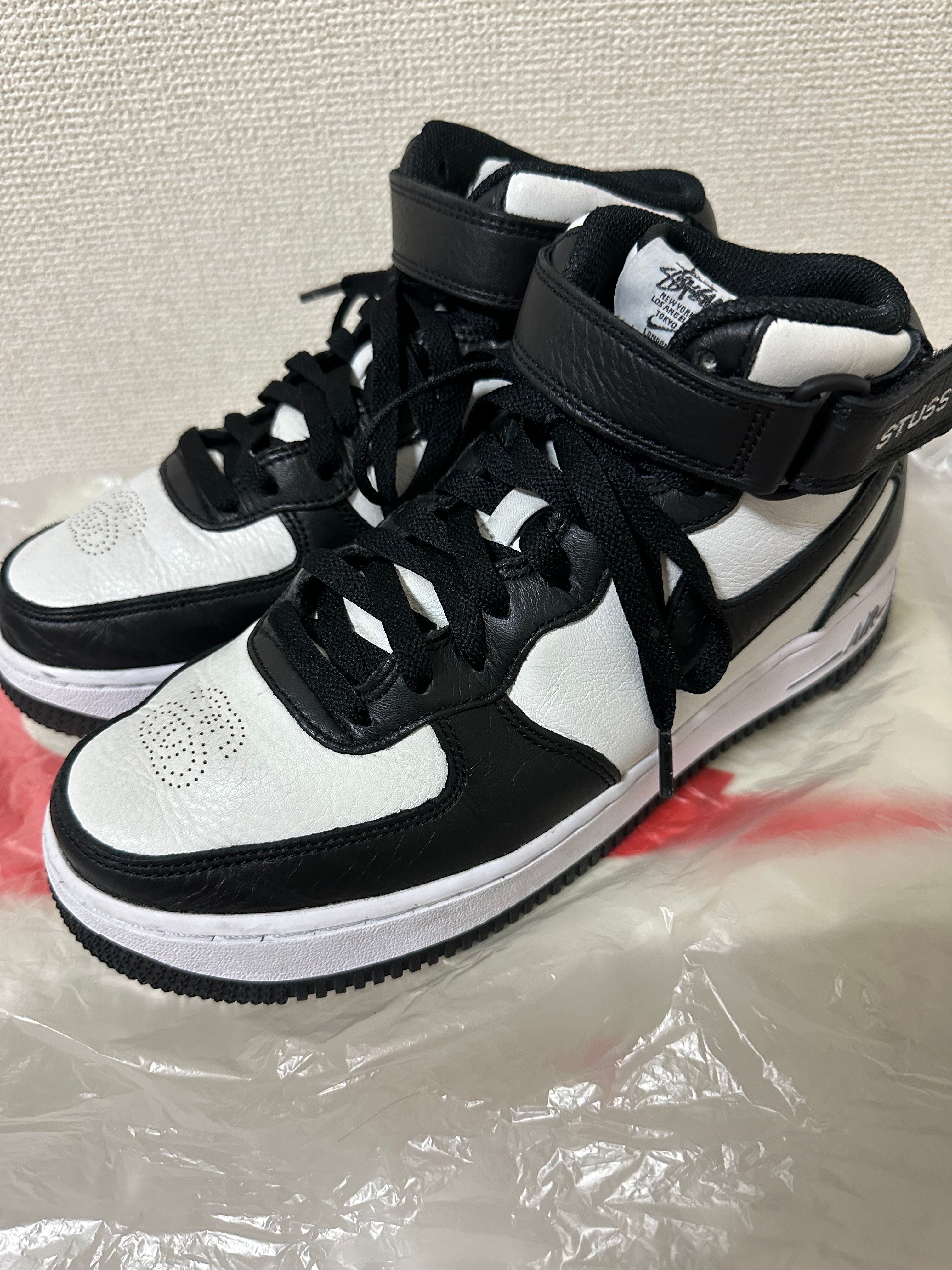 Stussy × Nike Air Force 1 Mid "Black and Light Bone"