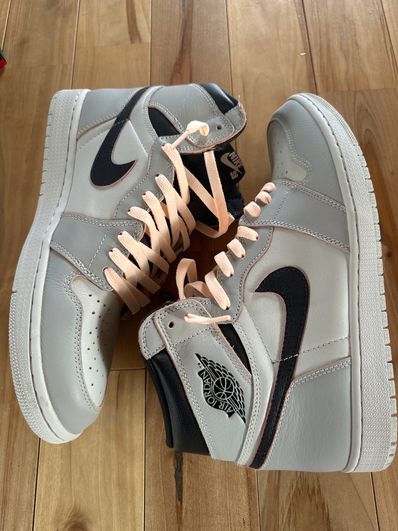 Nike SB × Air Jordan 1 High OG "NYC To Paris"