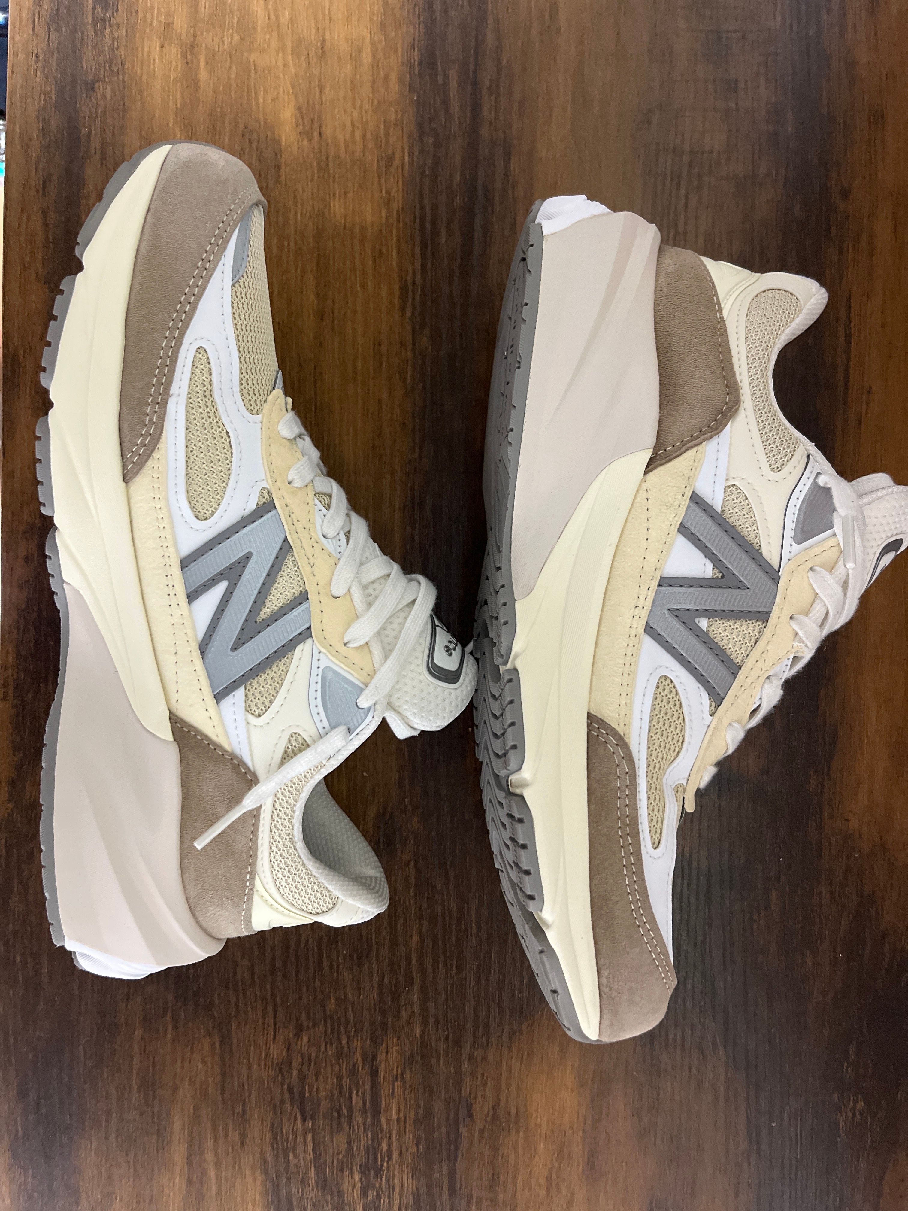 New Balance 990V6 "Beige"