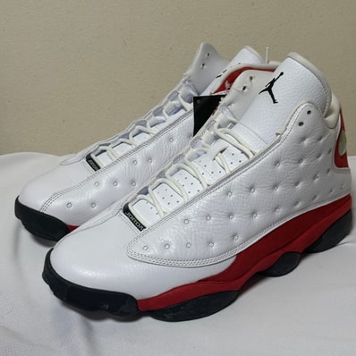 Nike Air Jordan 13 Retro OG "Chicago" (2017)