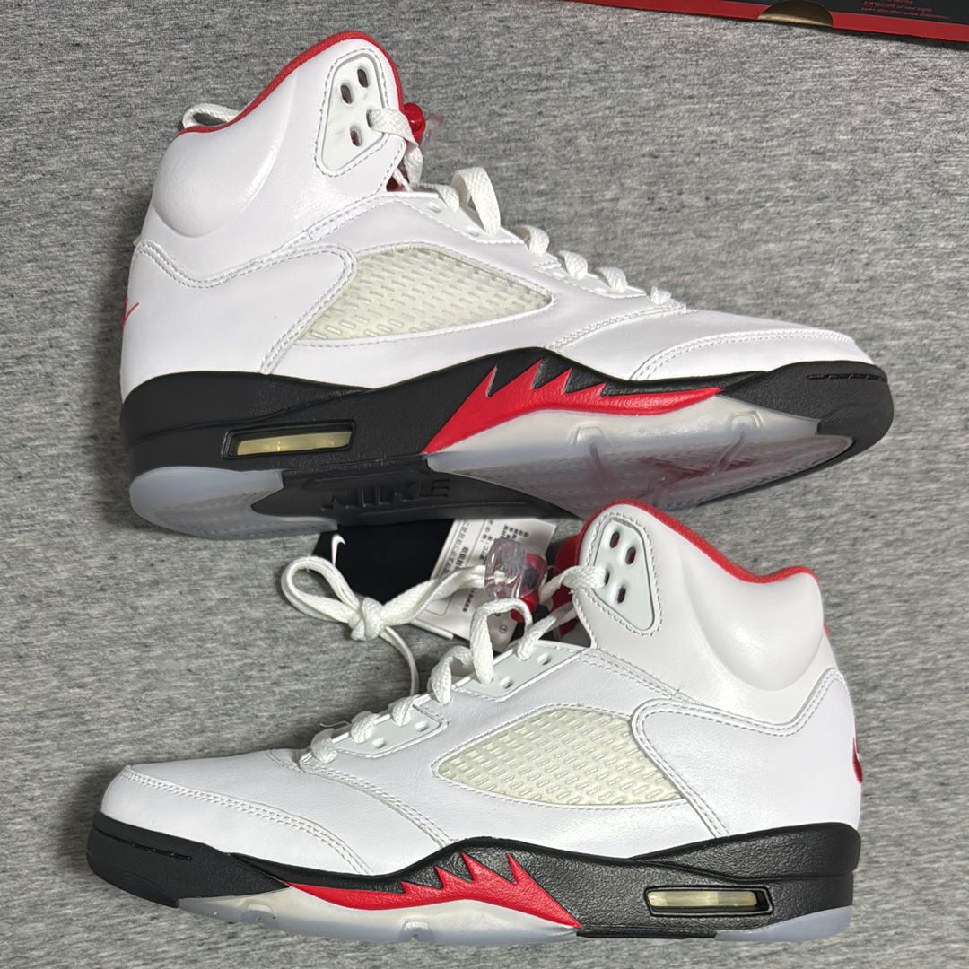 Nike Air Jordan 5 Retro "Fire Red" (2020)