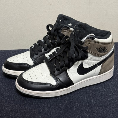 Nike GS Air Jordan 1 High OG "Sail/Dark Mocha/Black"