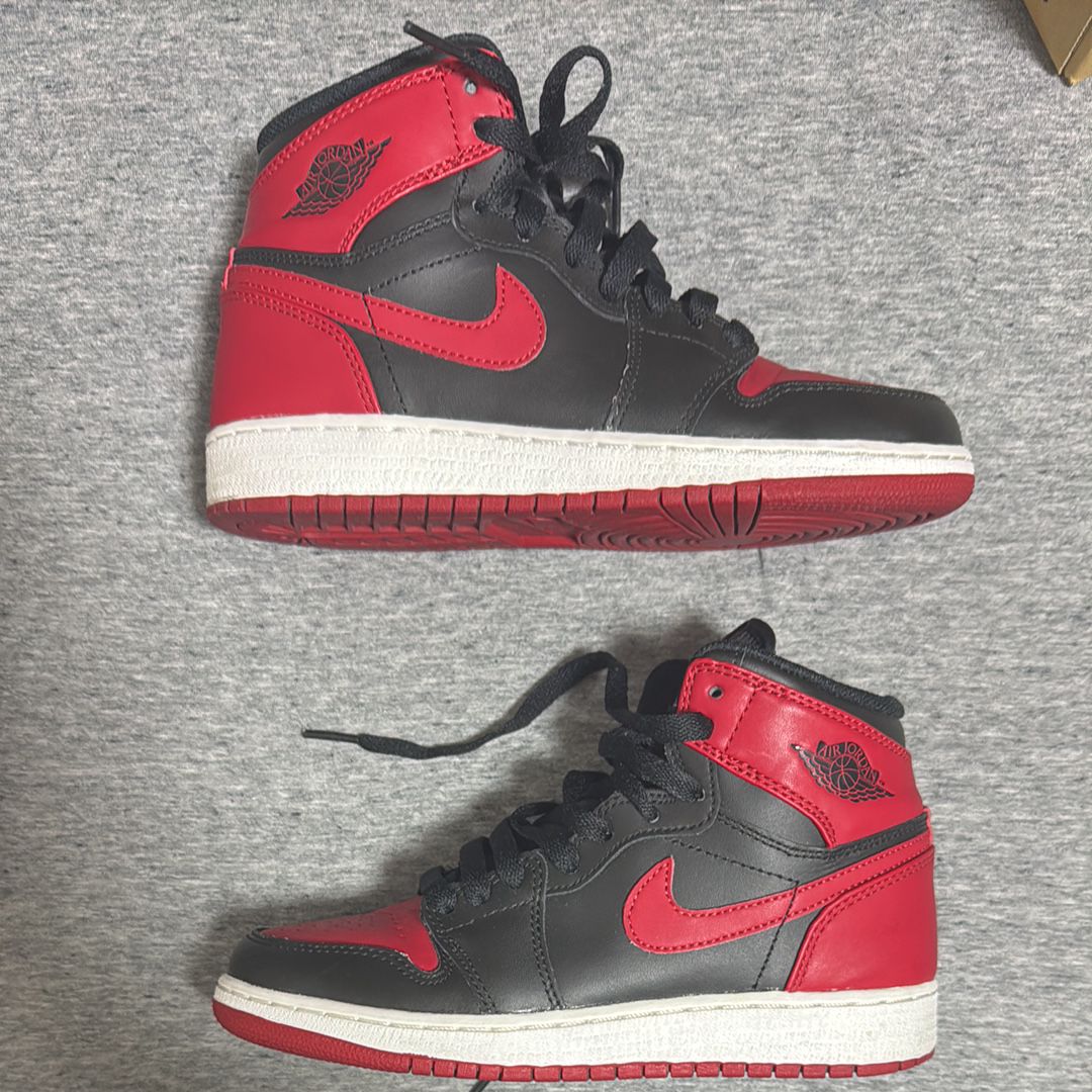 Nike GS Air Jordan 1 Retro High "Bred" (2013)