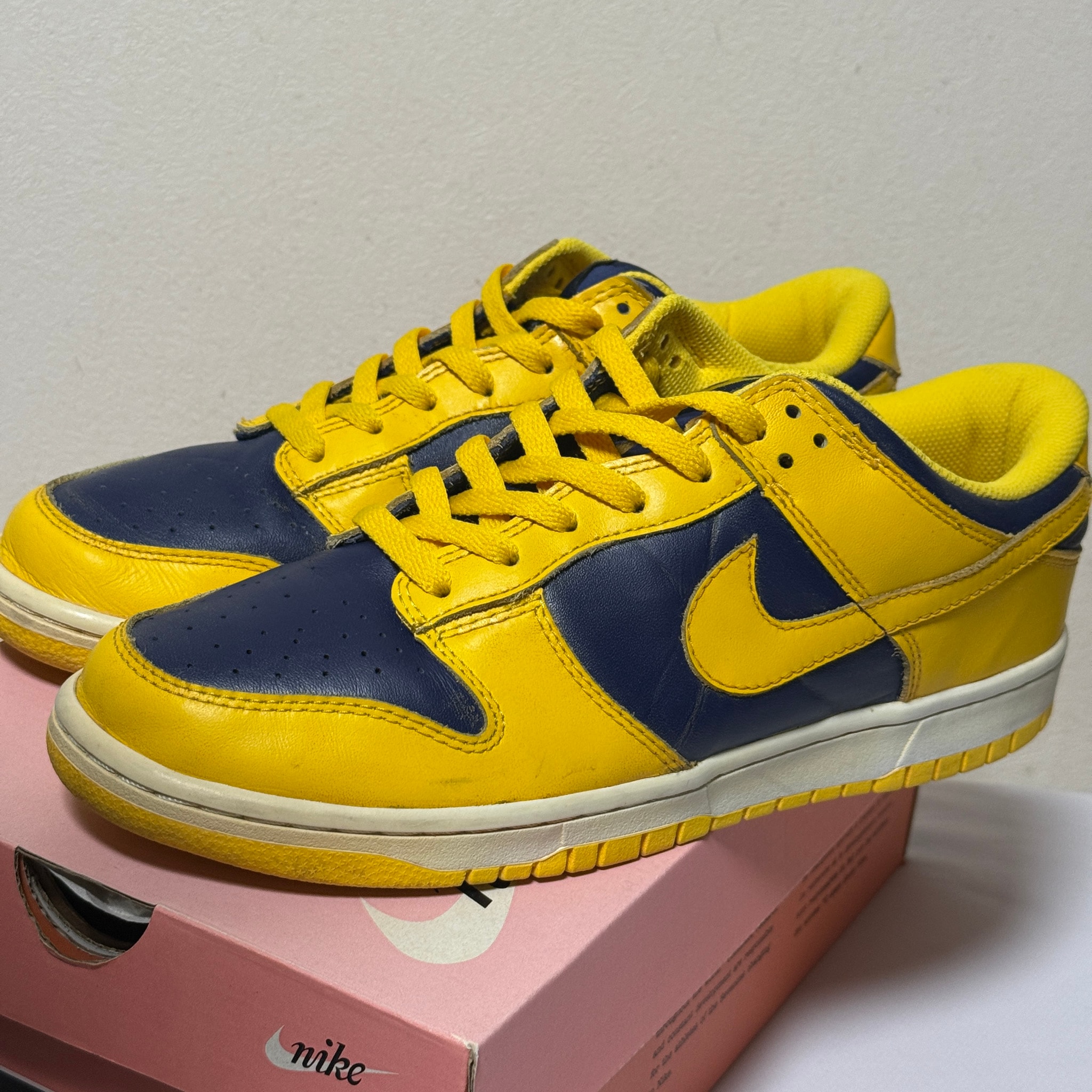 Nike Dunk Low Vintage "Varsity Maize/Midnight Navy"