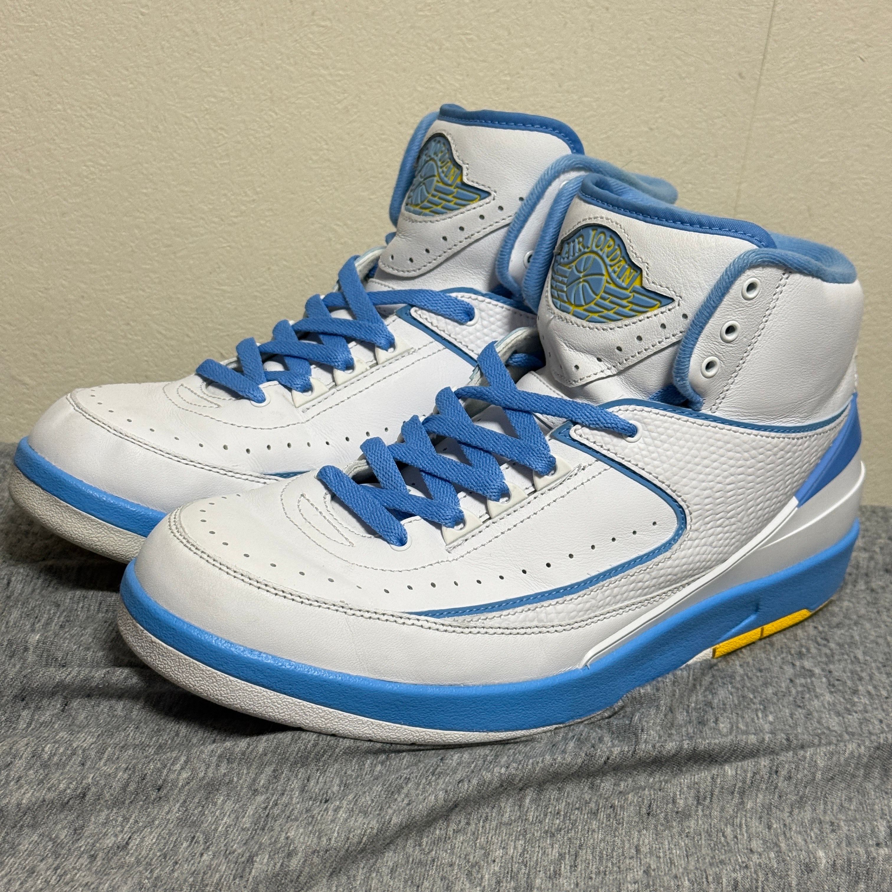 Nike Air Jordan 2 Retro Melo White/Varsity Maize/University Blue (2018)