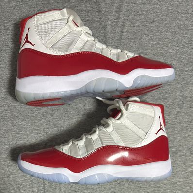 Nike Air Jordan 11 "Varsity Red"