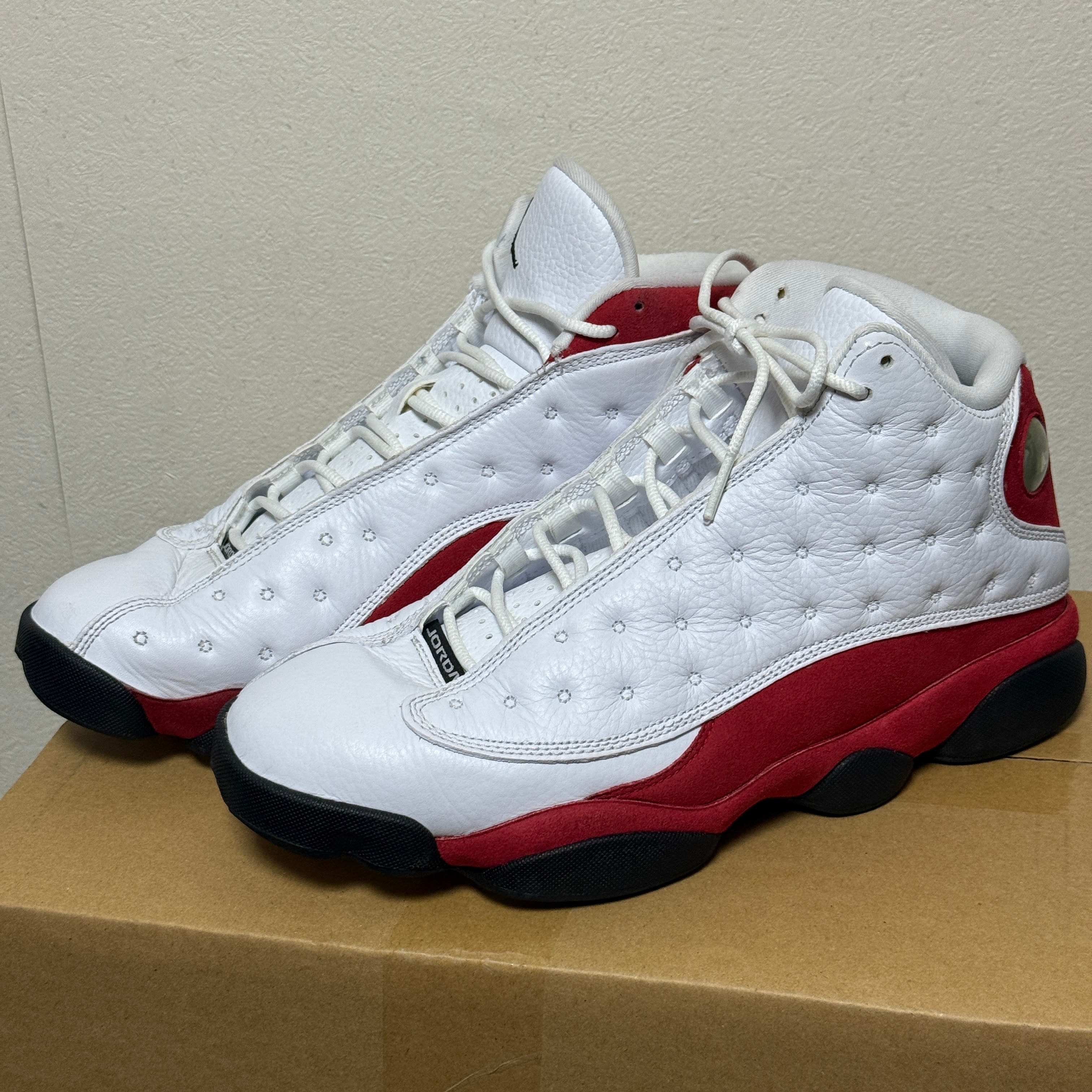 NIKE AIR JORDAN 13 RETRO OG CHICAGO (2017)