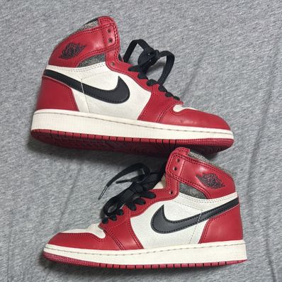 Nike GS Air Jordan 1 High OG "Lost & Found/Chicago"