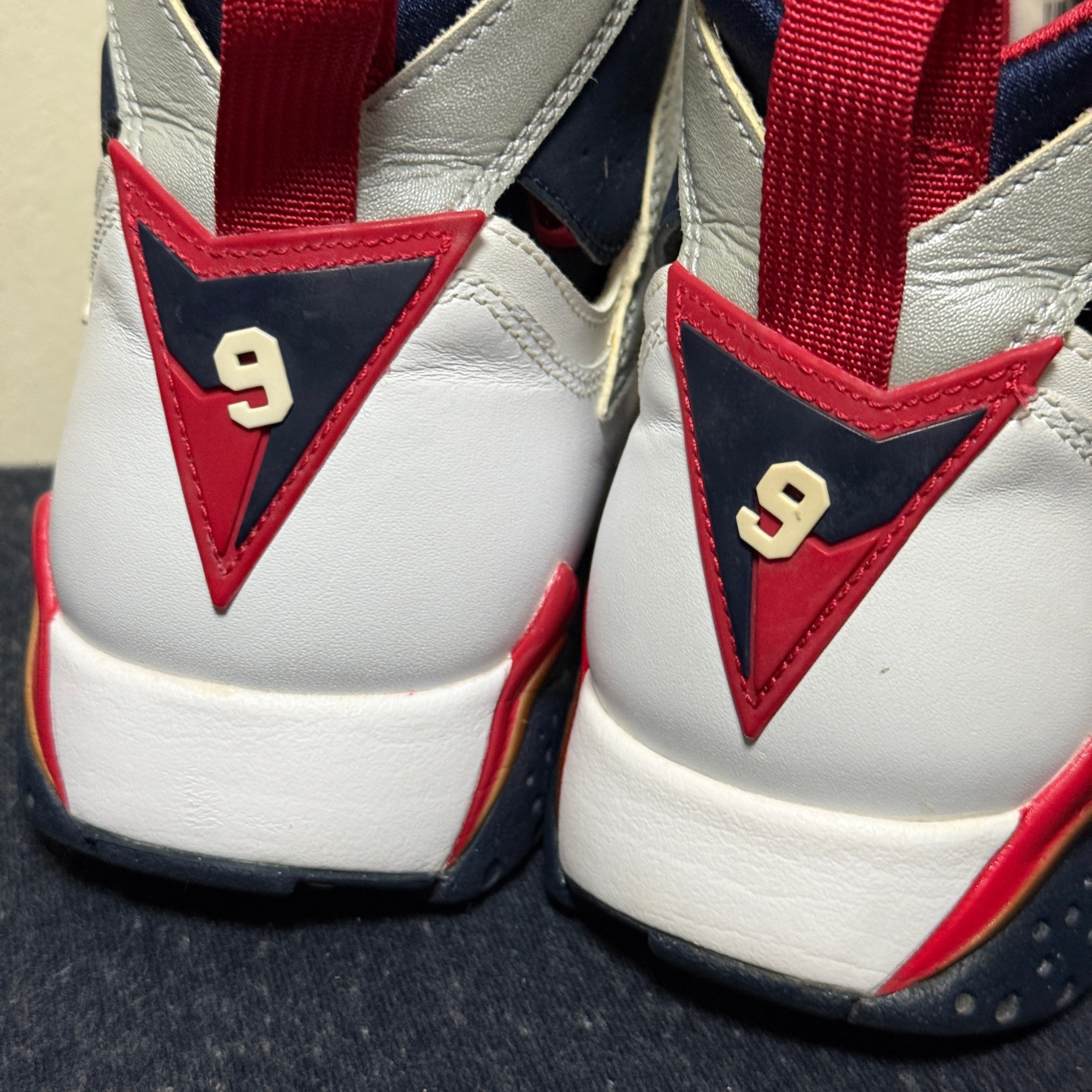 Nike Air Jordan 7 Retro "Olympic" (2012)