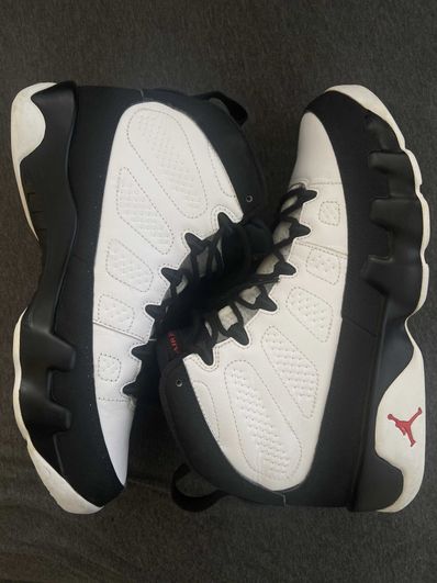 Nike Air Jordan 9 Retro "Space Jam" (2016)