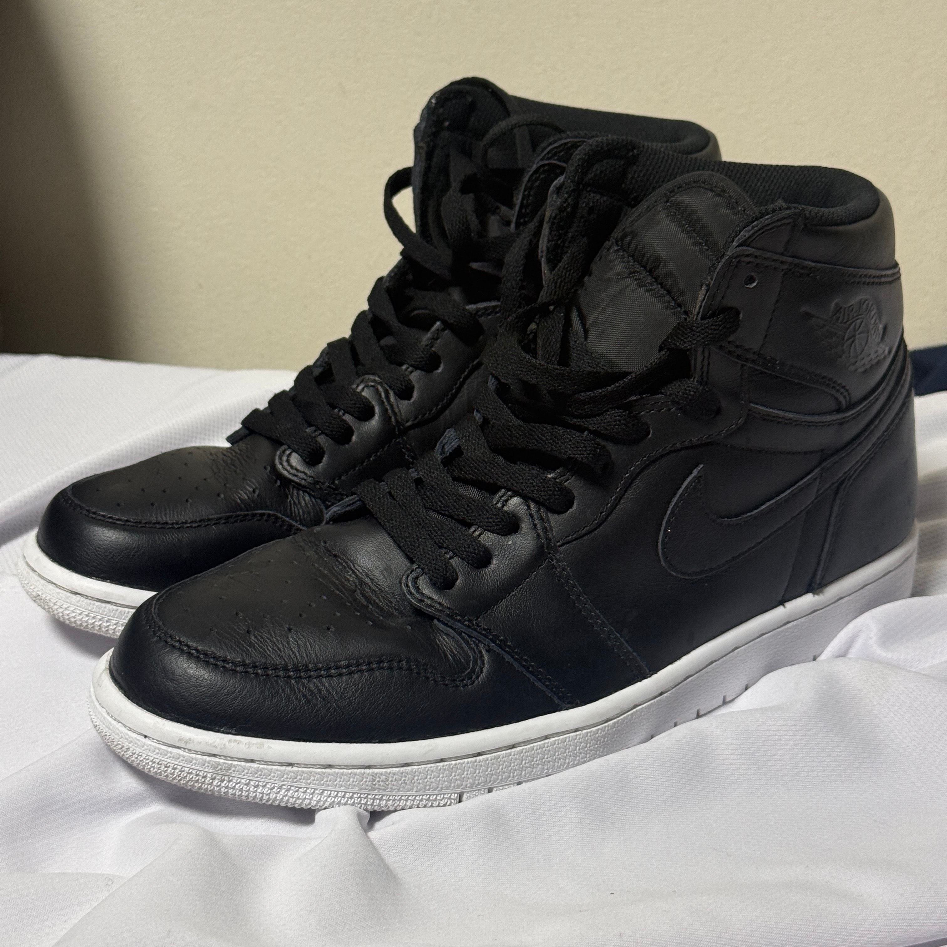 Nike Air Jordan 1 Retro High "CYBER MONDAY" (2015)