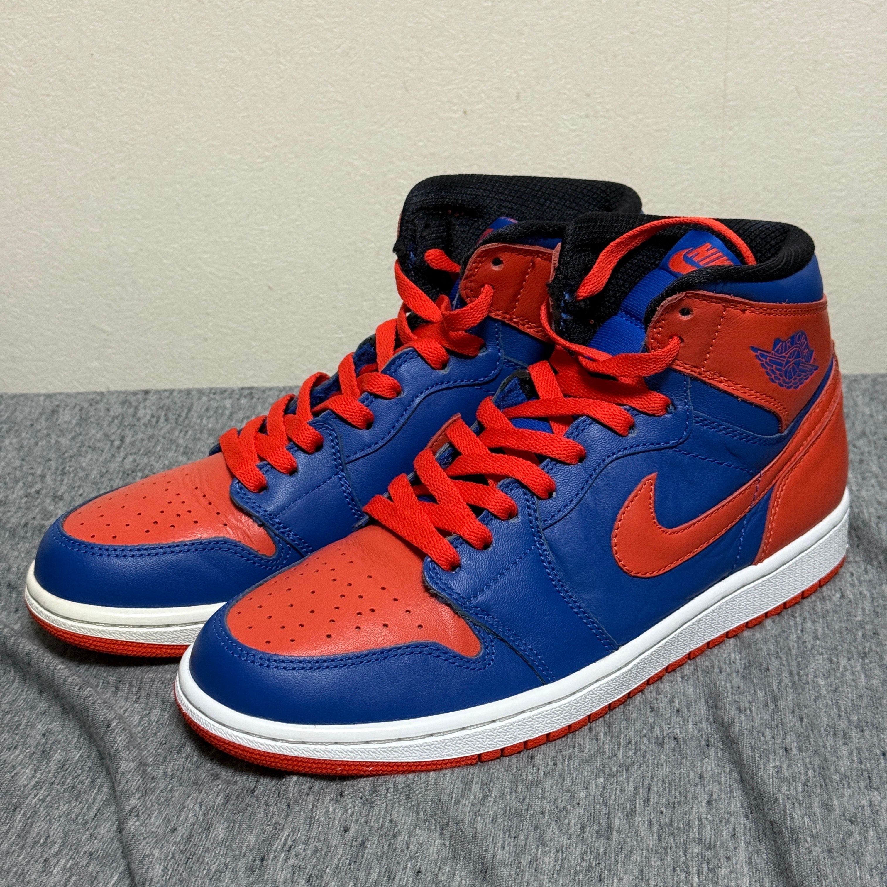 Nike Air Jordan 1 Retro High "Knicks"