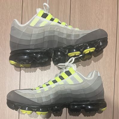 Nike Air Vapormax 95 "Neon"