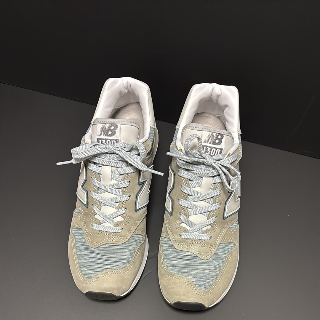 New Balance 1300JP Made in USA "Mirage Gray/Monument/Silver Birch" (2025)