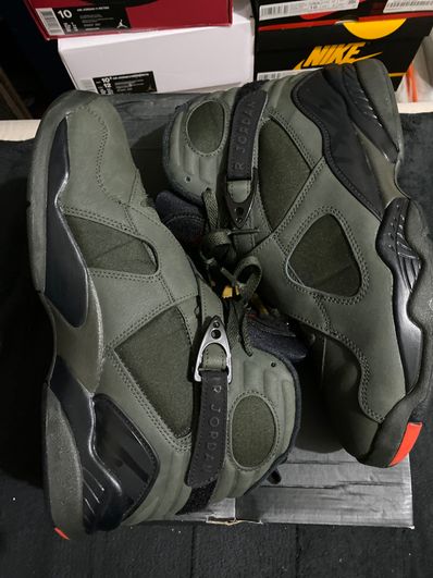 UNDEFEATED × Nike Air Jordan 8 Retro "Take Flight"