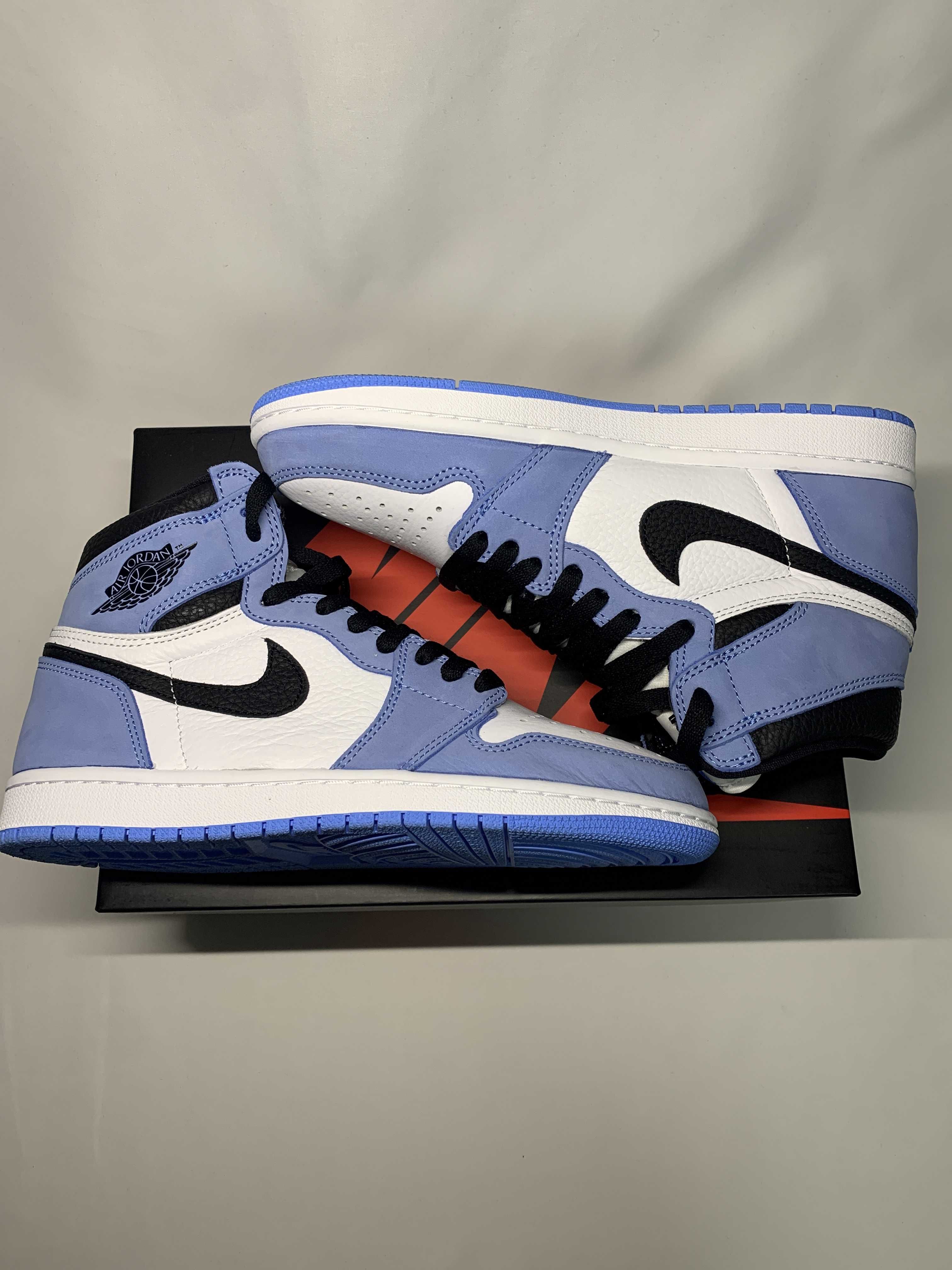 Nike Air Jordan 1 High OG "University Blue"