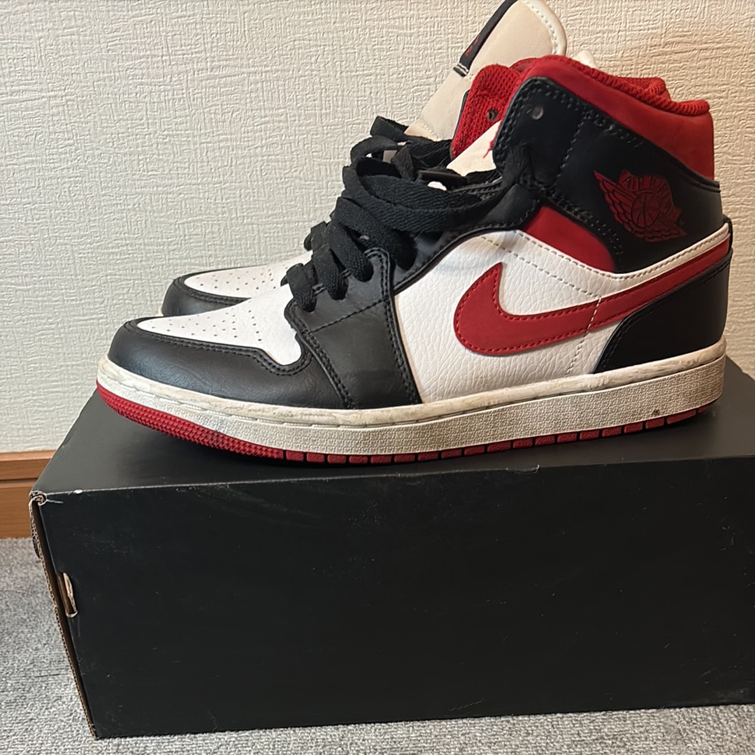 Nike Air Jordan 1 Mid "White/Gym Red Black"
