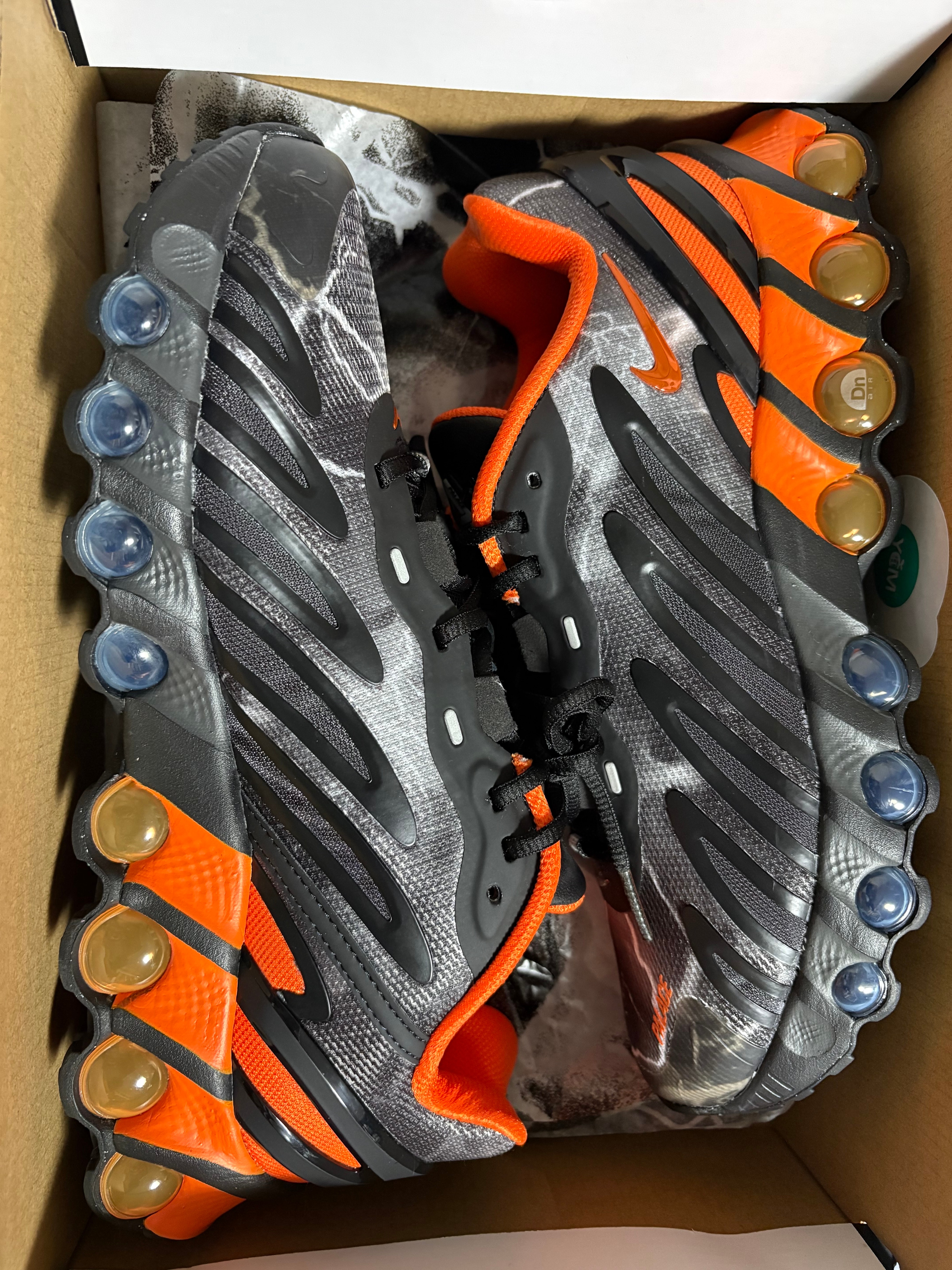 PALACE × Nike Air Max DN8 "Black/Safety Orange/Particle Grey"