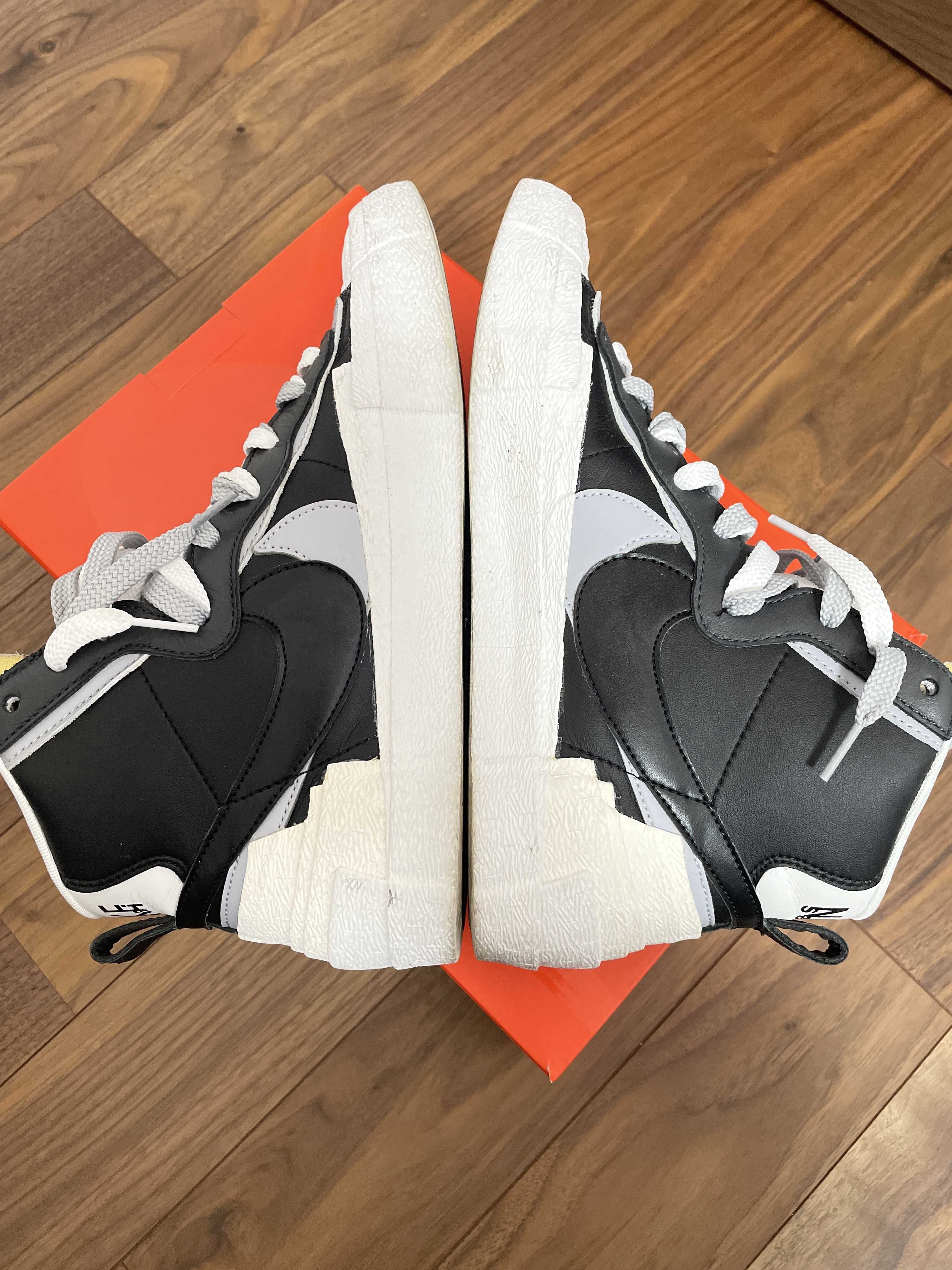 sacai × NIKE BLAZER MID "BLACK/WOLF GREY/WHITE"