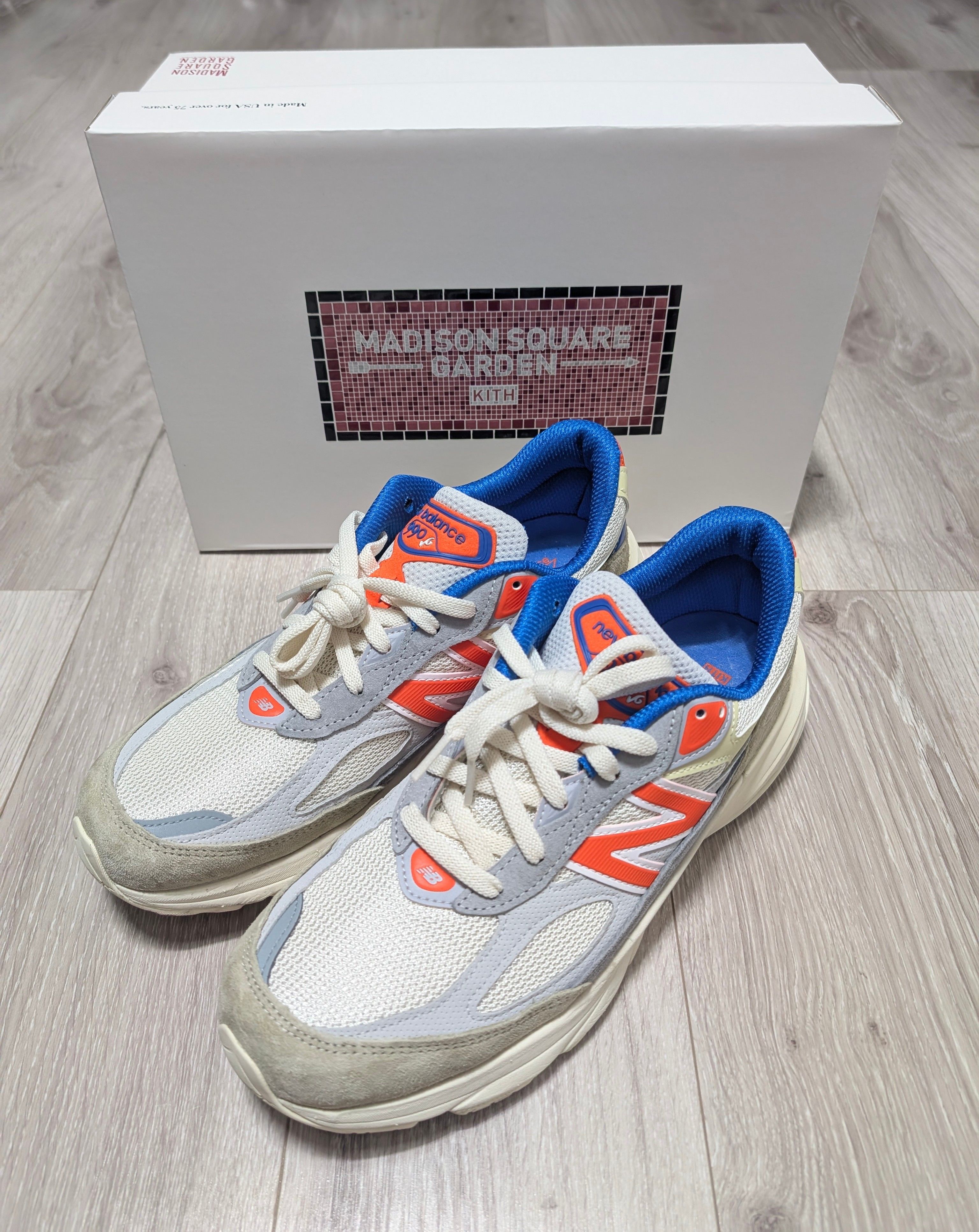 KITH × New Balance 990V6 Madison Square Garden "Sanddrift"