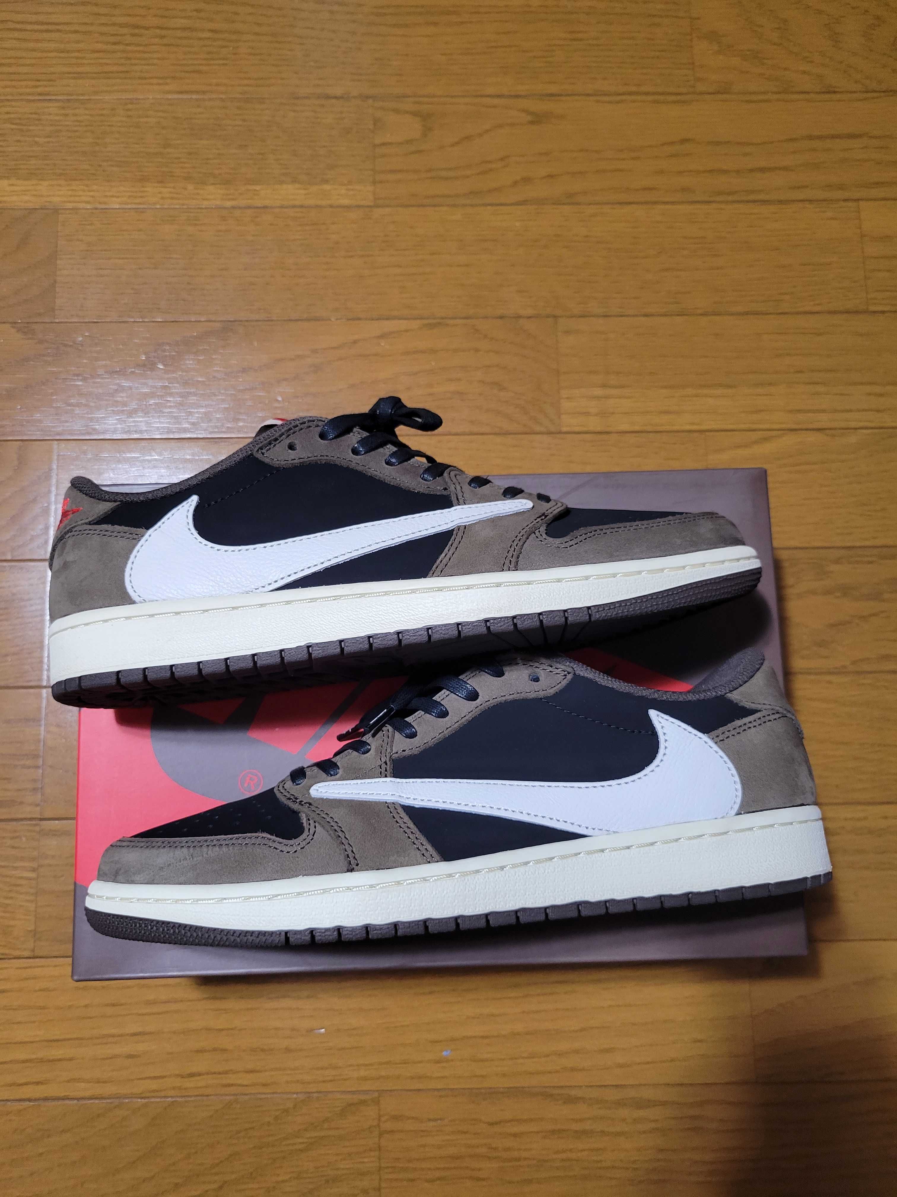 Travis Scott × Nike Air Jordan 1 Low OG SP-T "Black/Dark Mocha"