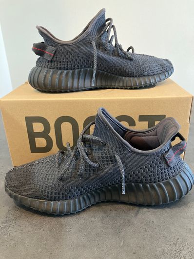adidas YEEZY Boost 350 V2 "Black"