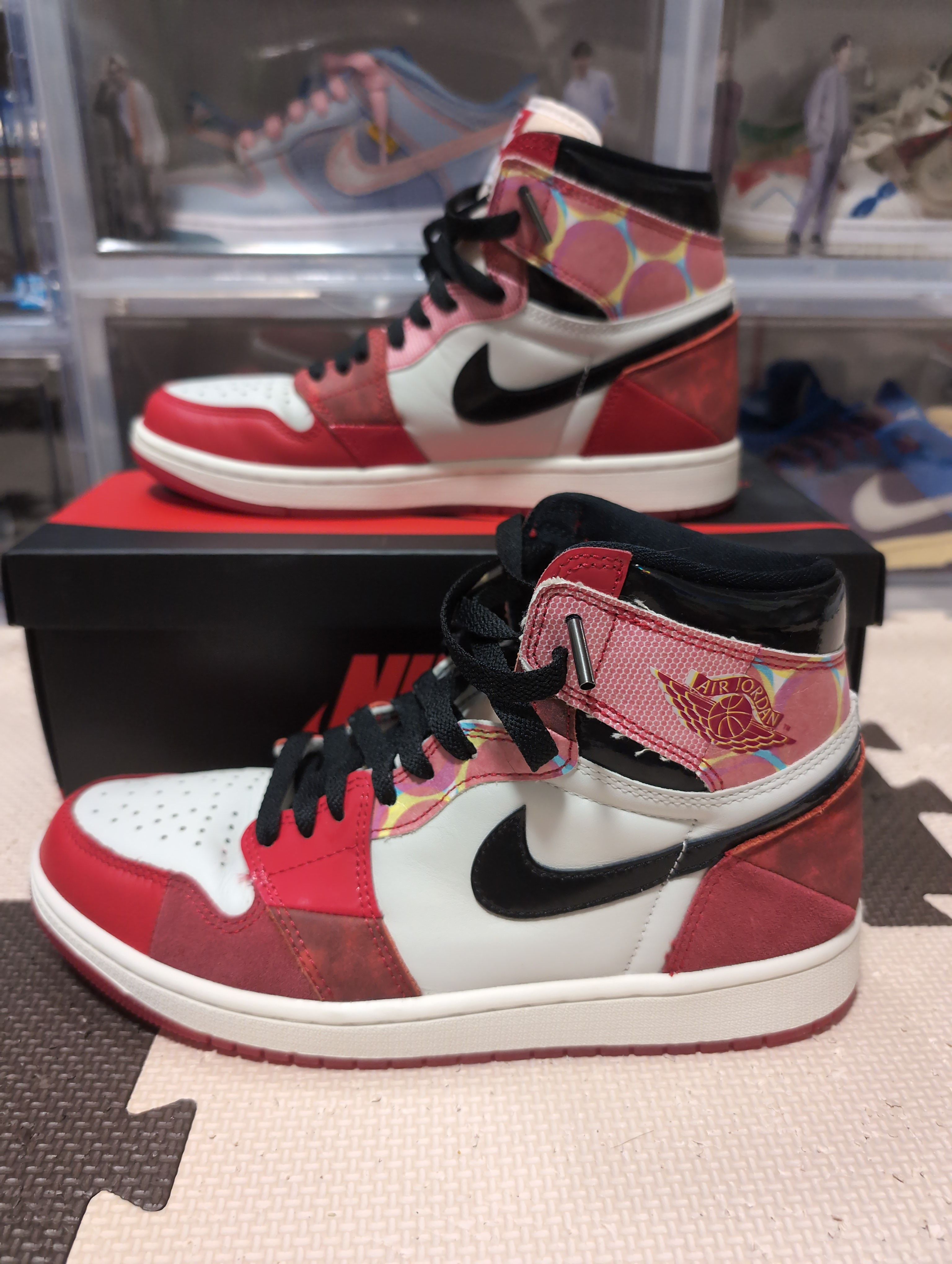 Spider-Man × Nike Air Jordan 1 Retro High OG SP "Spider-Man: Across the Spider-Verse/University Red"