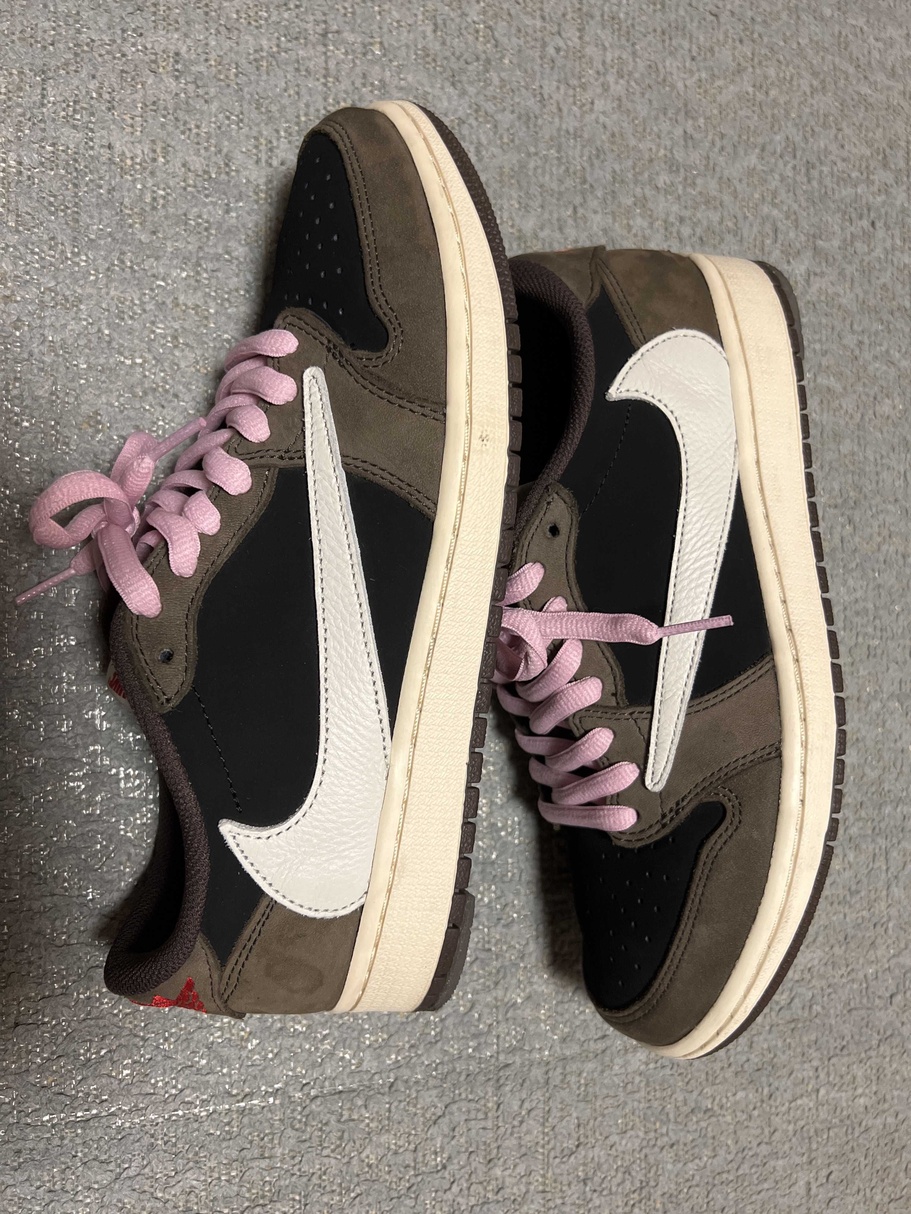 Travis Scott × Nike Air Jordan 1 Low OG SP-T "Black/Dark Mocha"