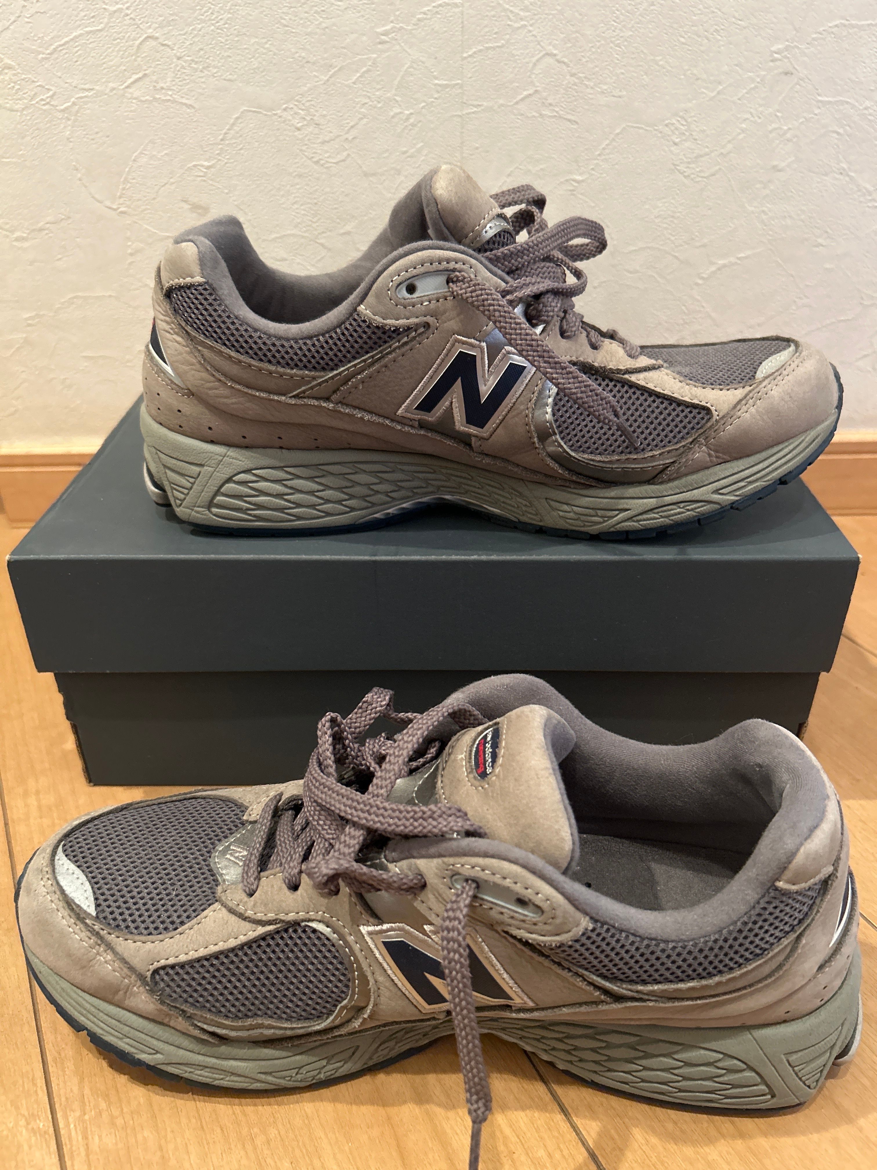 New Balance 2002R "Gray"