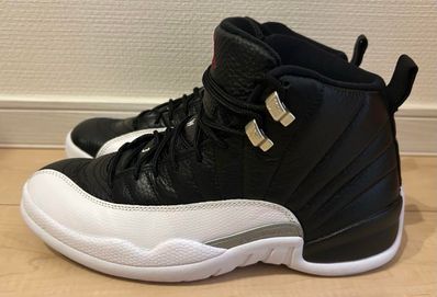 Nike Air Jordan 12 "Playoffs"