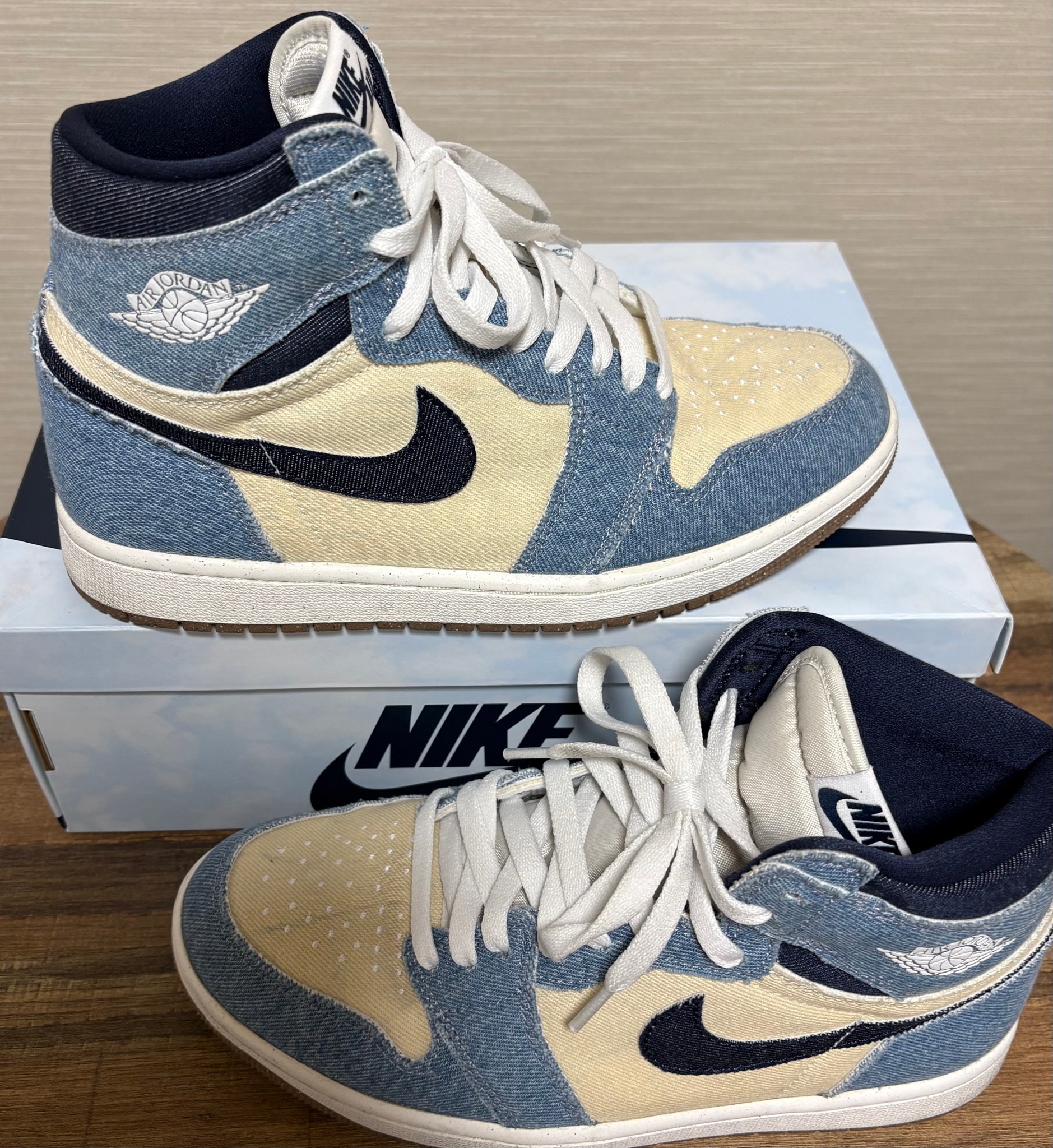 Nike Air Jordan 1 Retro High OG "Denim"